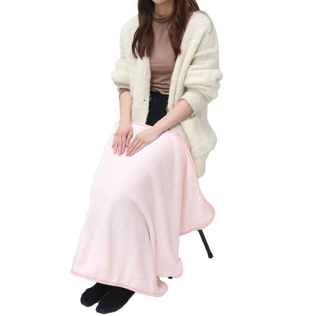 シネマコレクション cinemacollection クロミ ひざ掛け毛布 巾着付きブランケット ふわふわクロミ サンリオ 丸眞 ウォーマー雑貨 防寒用品 収納袋 キャラクター グッズ  （メーカー指定色） メーカー指定色