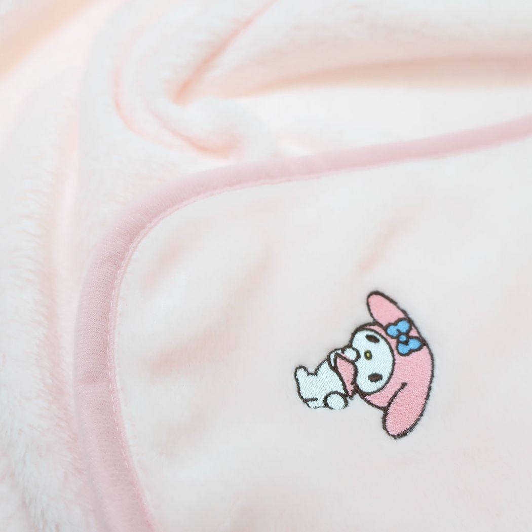 シネマコレクション cinemacollection マイメロディ ひざ掛け毛布 巾着付きブランケット ふわふわマイメロディ サンリオ 丸眞 ウォーマー雑貨 防寒用品 収納袋 キャラクター グッズ  （メーカー指定色） メーカー指定色