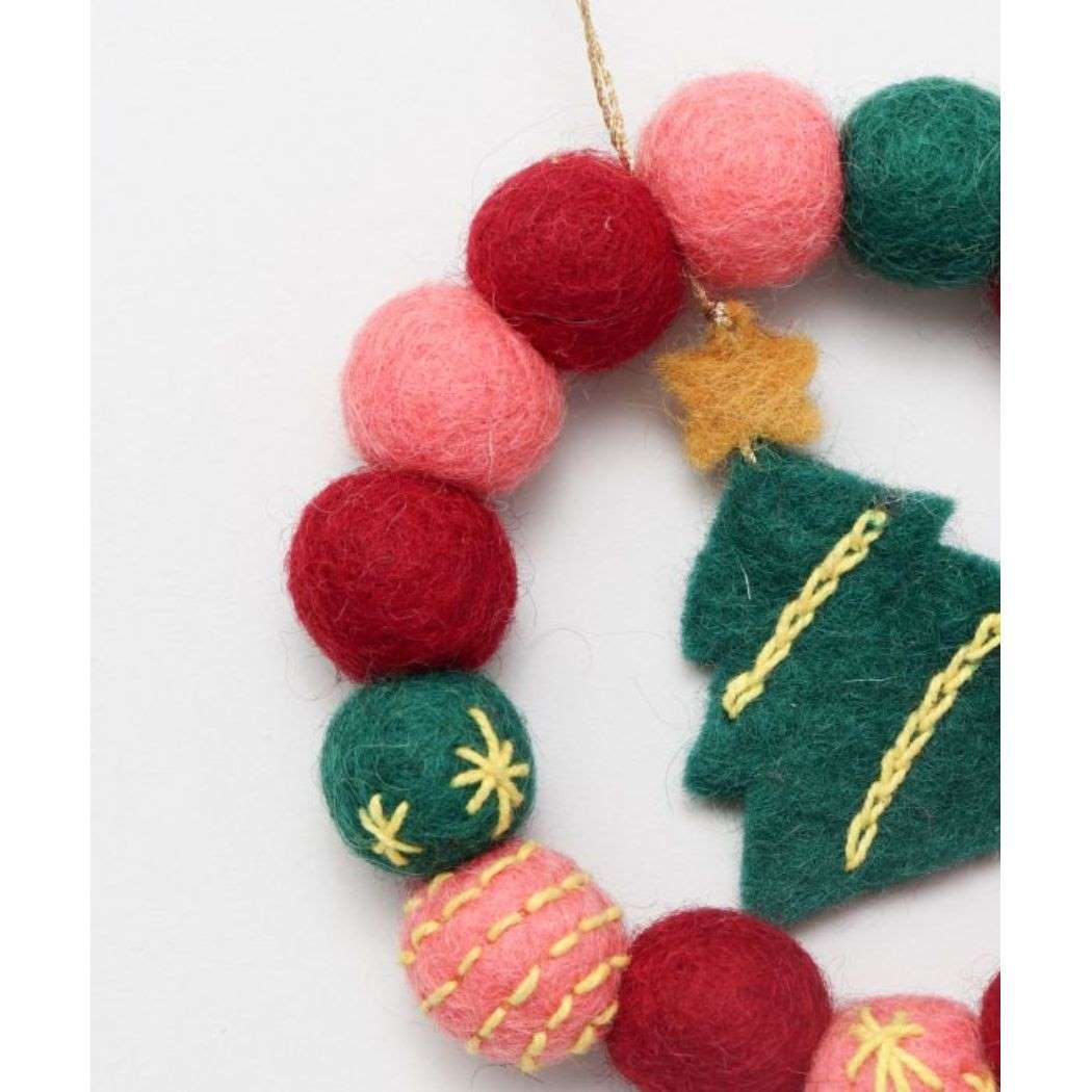 シネマコレクション cinemacollection インテリア雑貨 クリスマスモチーフリース RED アミナコレクション おしゃれ クリスマスツリー 飾り グッズ  （メーカー指定色） メーカー指定色