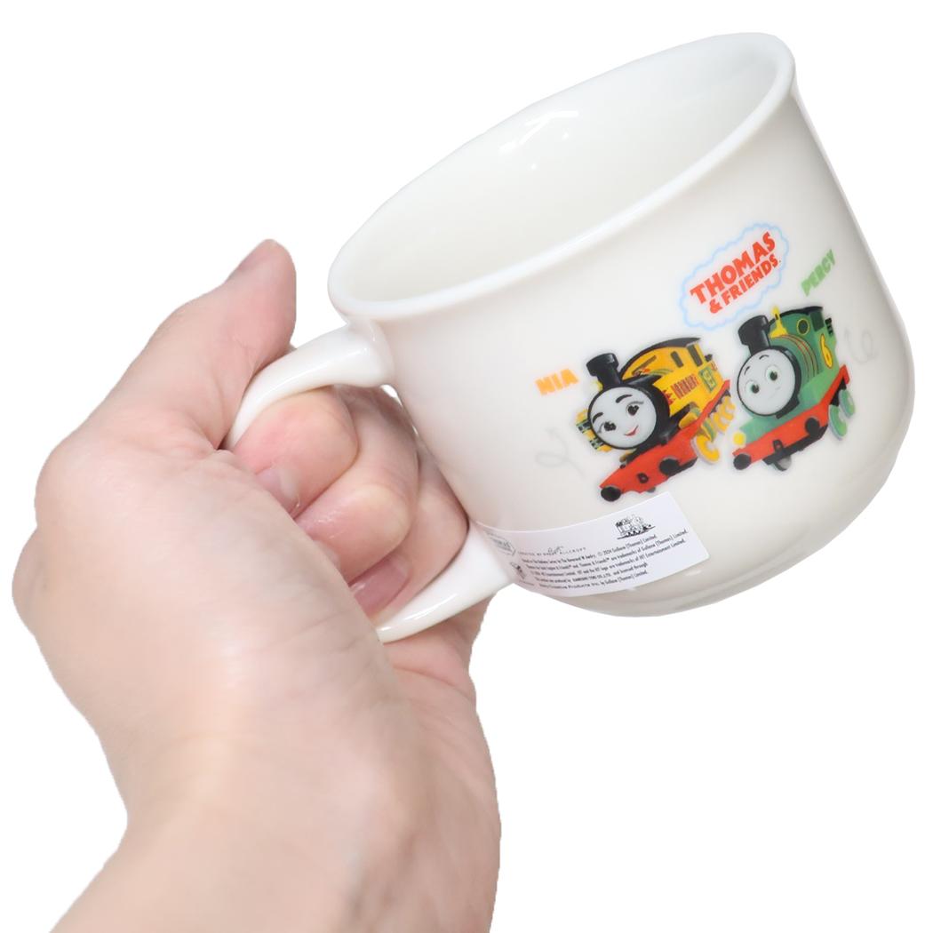 シネマコレクション cinemacollection きかんしゃトーマス キッズ食器 こどもマグカップ GO 金正陶器 男の子 子ども 子供 日本製食器 キャラクター グッズ  （メーカー指定色） メーカー指定色