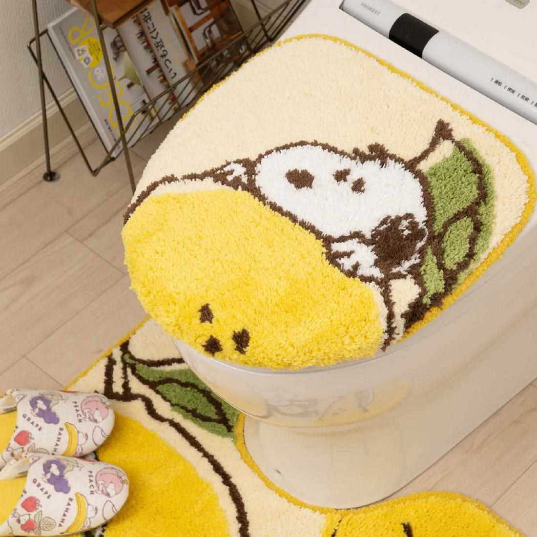 シネマコレクション cinemacollection スヌーピー トイレ用品 兼用ふたカバー フレッシュフルーツ イエロー ピーナッツ センコー 温水洗浄 暖房便座兼用 キャラクター グッズ 他