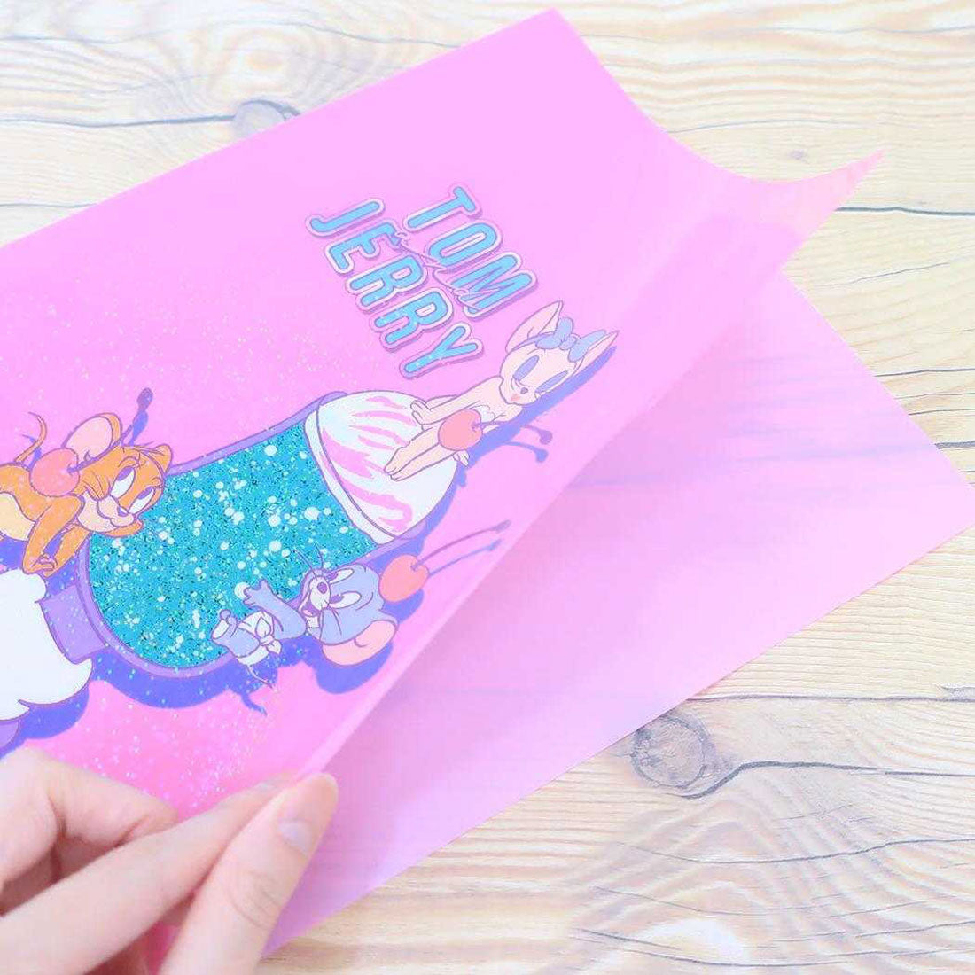 シネマコレクション cinemacollection トム＆ジェリー クリアフォルダー A4シングルクリアファイル COLORFUL SWEETS ピンク ワーナーブラザース カミオジャパン 新学期準備文具 キャラクター グッズ ピンク
