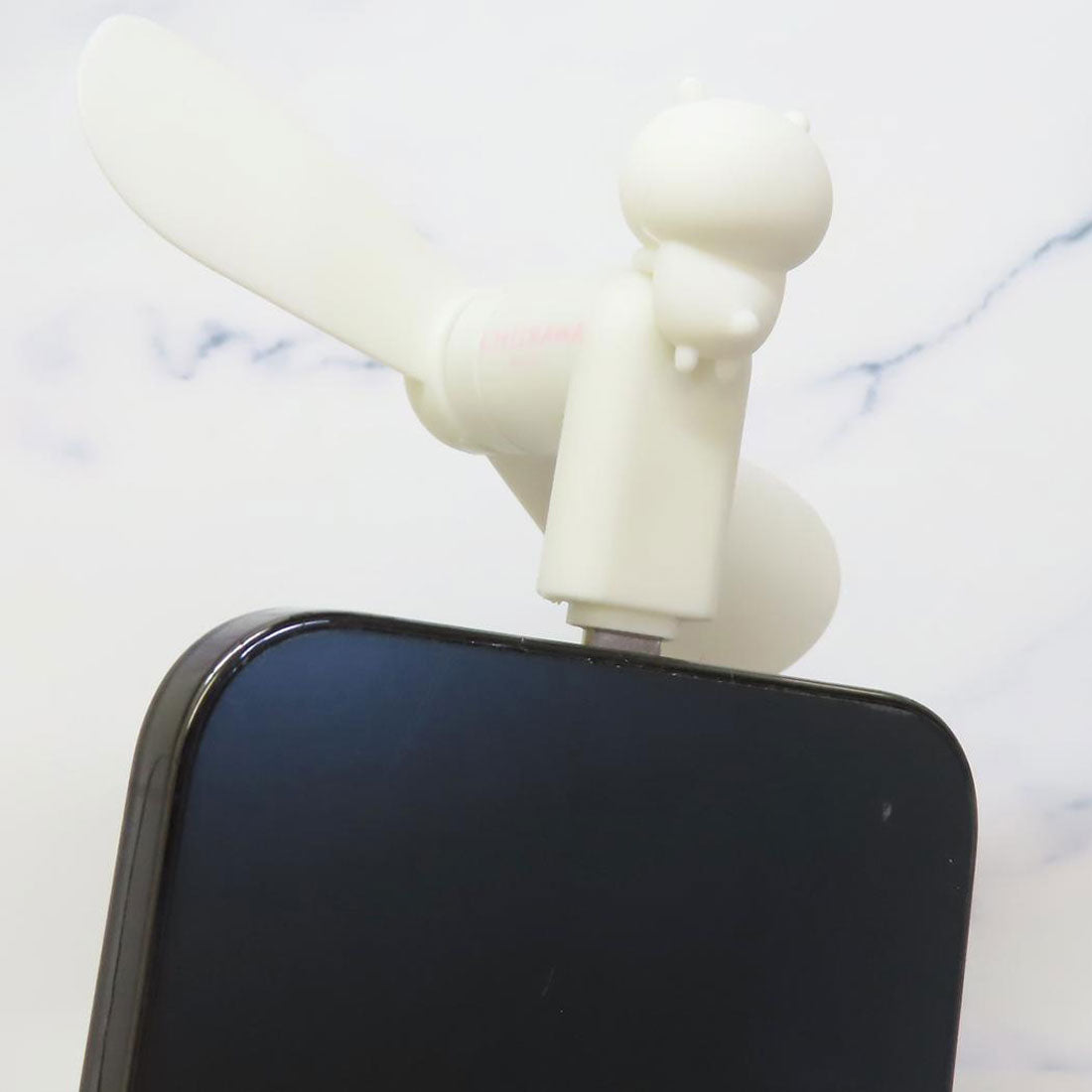 シネマコレクション cinemacollection ちいかわ 携帯用扇風機 コネクタ付きミニクールファン Lightning グルマンディーズ ミニ扇風機 小型扇風機 ハンディ キャラクター グッズ 他