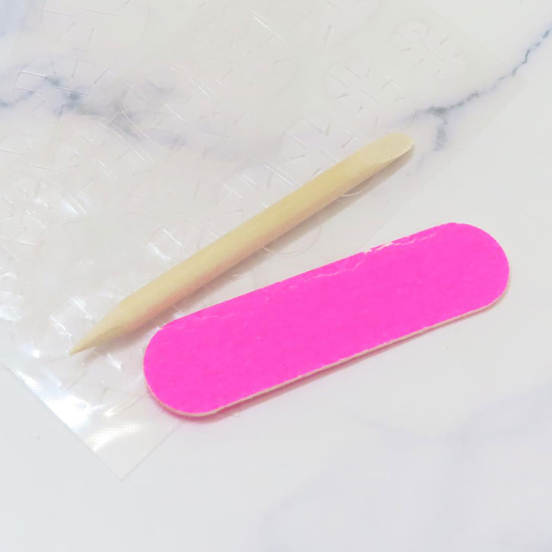 シネマコレクション cinemacollection コスメ雑貨 マグネットネイルチップ バレリーナ ジュエルリボン クーリア ネイルアート 付け爪 おしゃれ グッズ 他