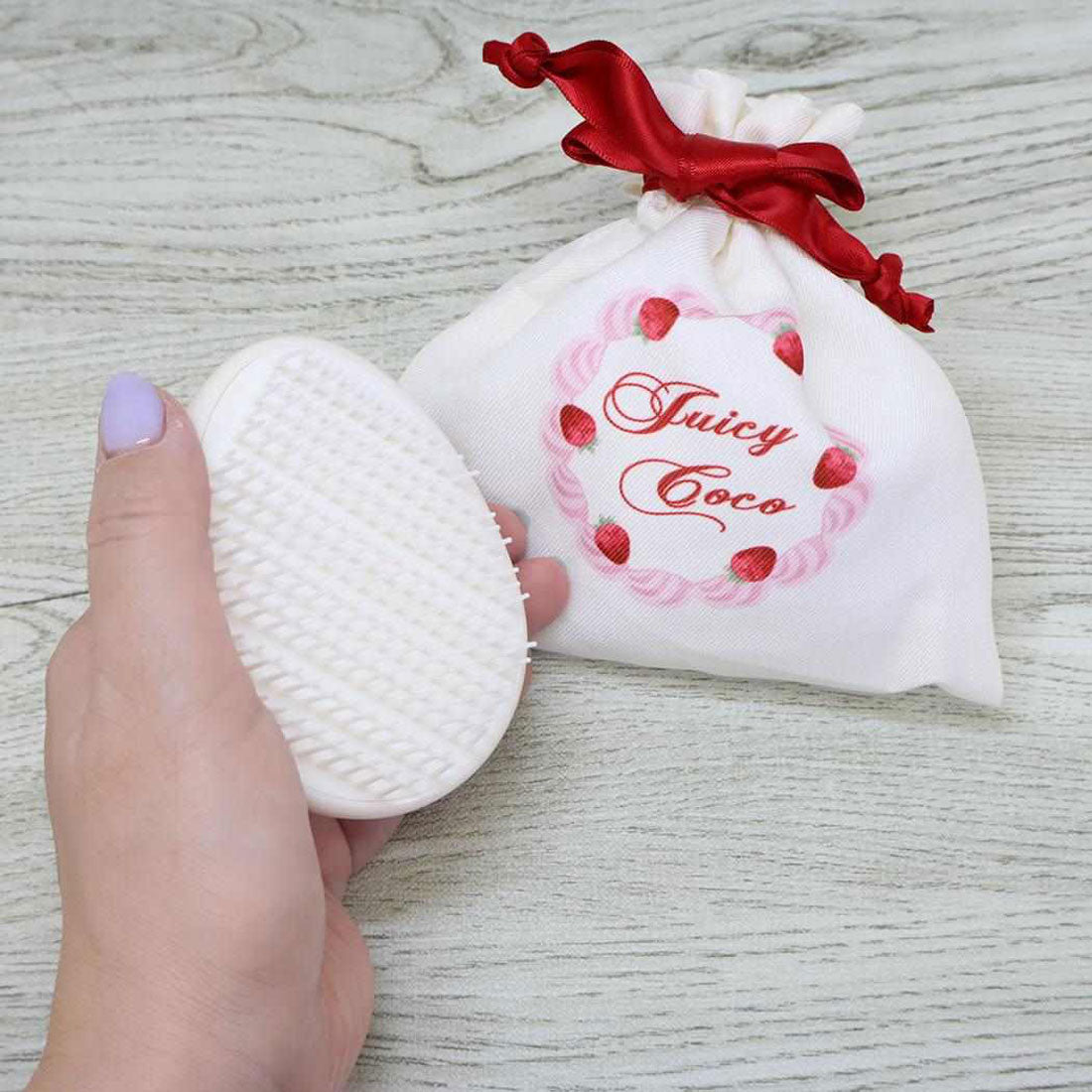 シネマコレクション cinemacollection ジューシーココ ギフトセット ヘアブラシ＆巾着 ピンク クーリア バースデーギフト お誕生日 かわいい グッズ 【返品不可商品】 他