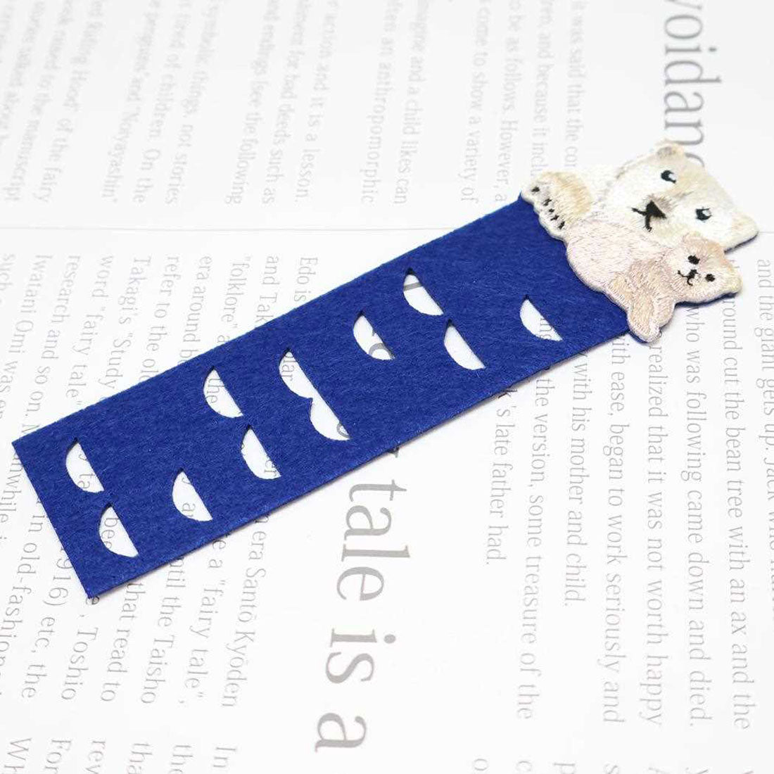 シネマコレクション cinemacollection ANIMAL BOOKMARKER ブックマーク 刺繍栞 ホッキョクグマ ヒサゴ しおり かわいい グッズ 他