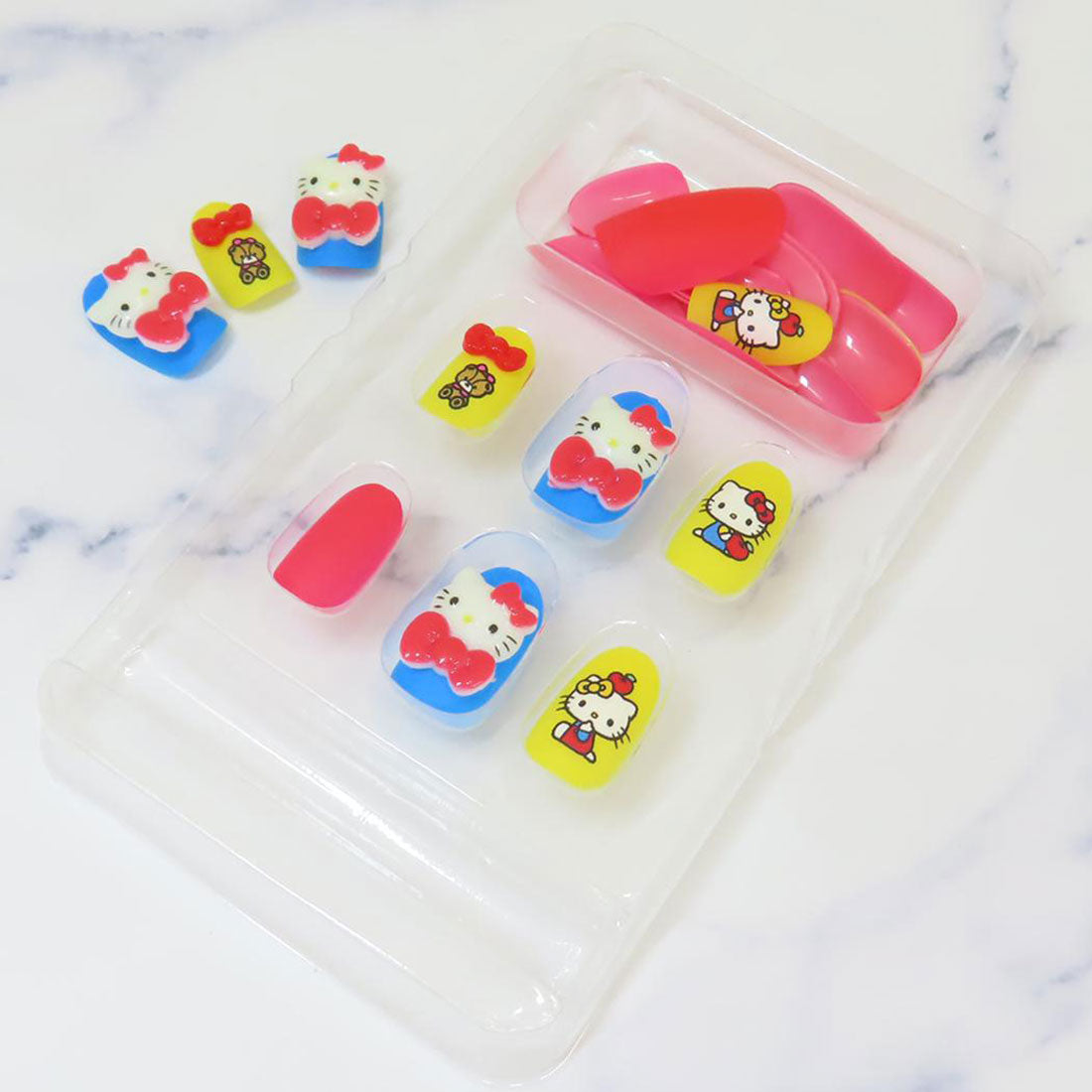 シネマコレクション cinemacollection ハローキティ コスメ雑貨 ネイルチップ レトロ サンリオ サンタン ネイルアート 付け爪 キャラクター グッズ 他