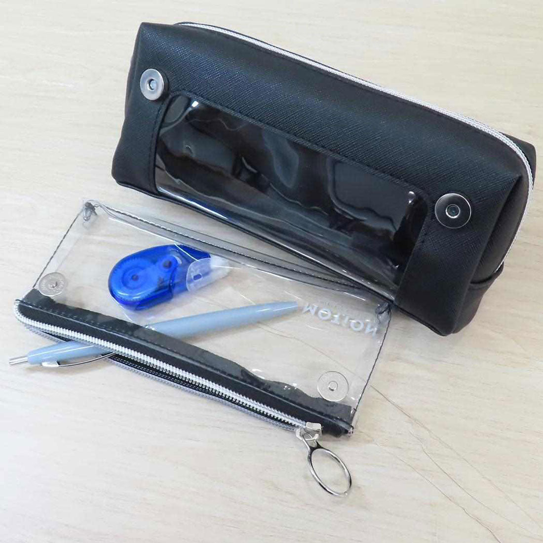 シネマコレクション cinemacollection MOTiON ペンポーチ スマートプラスペンケース black カミオジャパン 新学期準備文具 シンプル グッズ 他