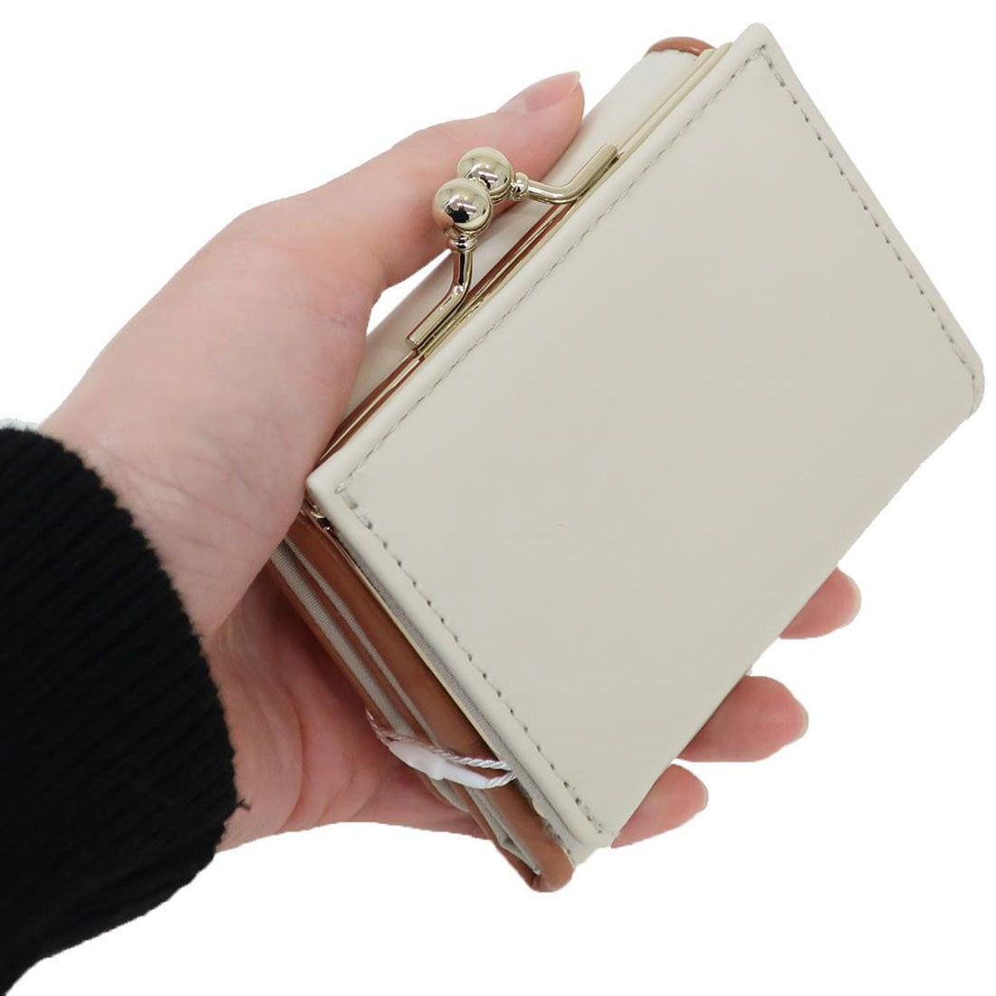 シネマコレクション cinemacollection ミッフィー ミニウォレット 三つ折り財布 りんご ディックブルーナ マリモクラフト ギフト雑貨 プレゼント 絵本キャラクター グッズ 他