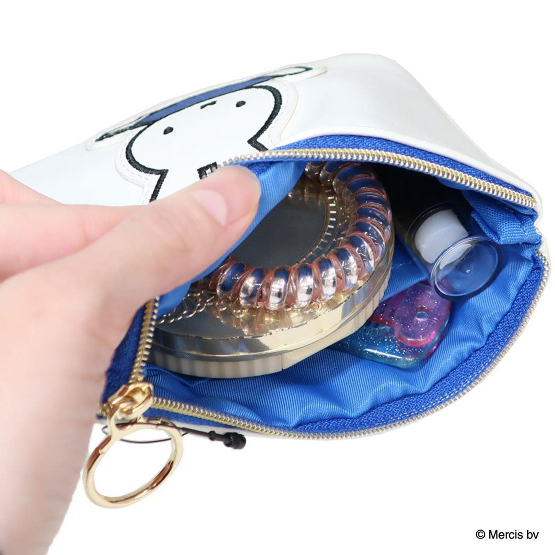 シネマコレクション cinemacollection ミッフィー 平ポーチ MIFFY PATCH ミニフラットポーチ ブルーナブルー ディックブルーナ エフエービージャパン 小物入れ 絵本キャラクター グッズ 他