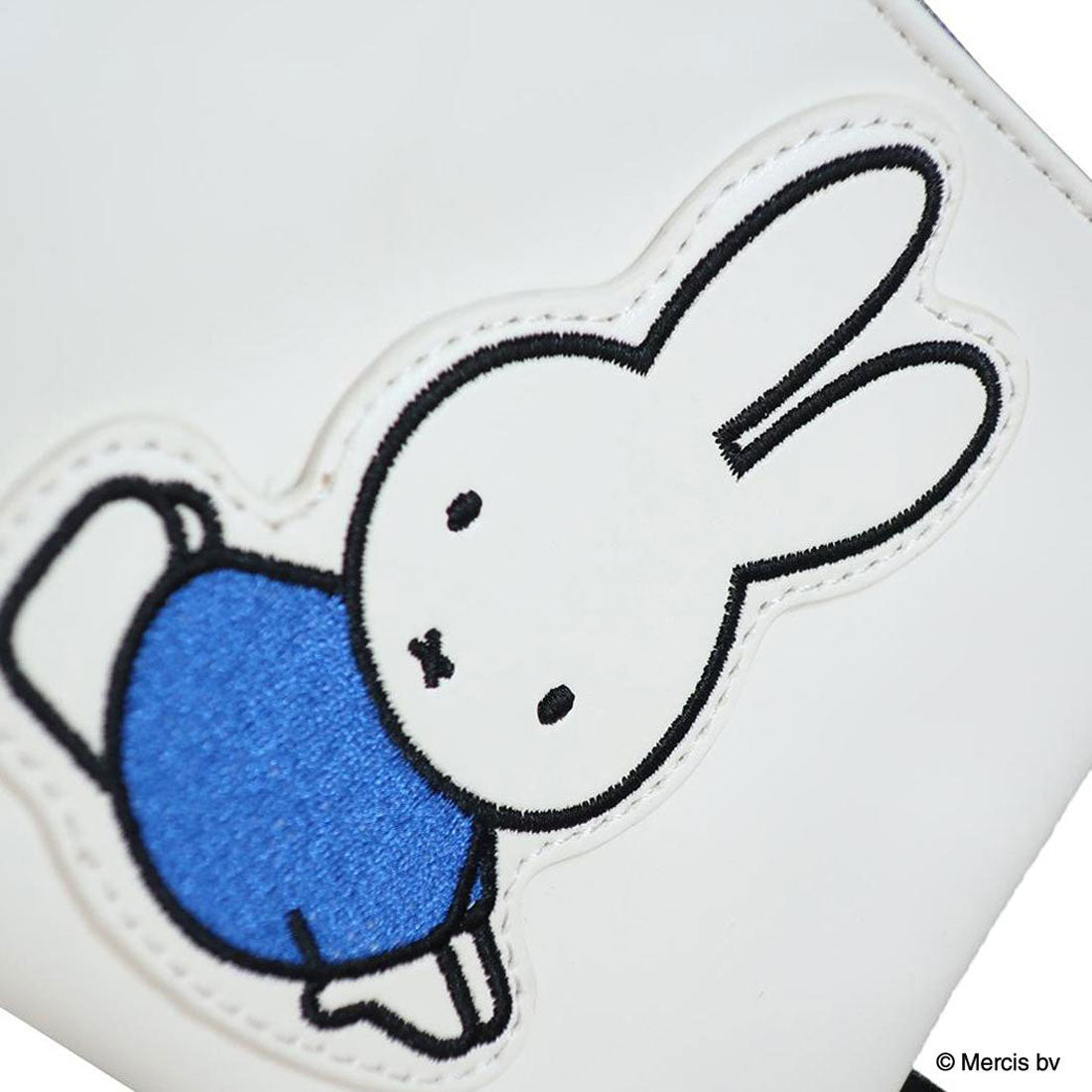 シネマコレクション cinemacollection ミッフィー 平ポーチ MIFFY PATCH ミニフラットポーチ ブルーナブルー ディックブルーナ エフエービージャパン 小物入れ 絵本キャラクター グッズ 他