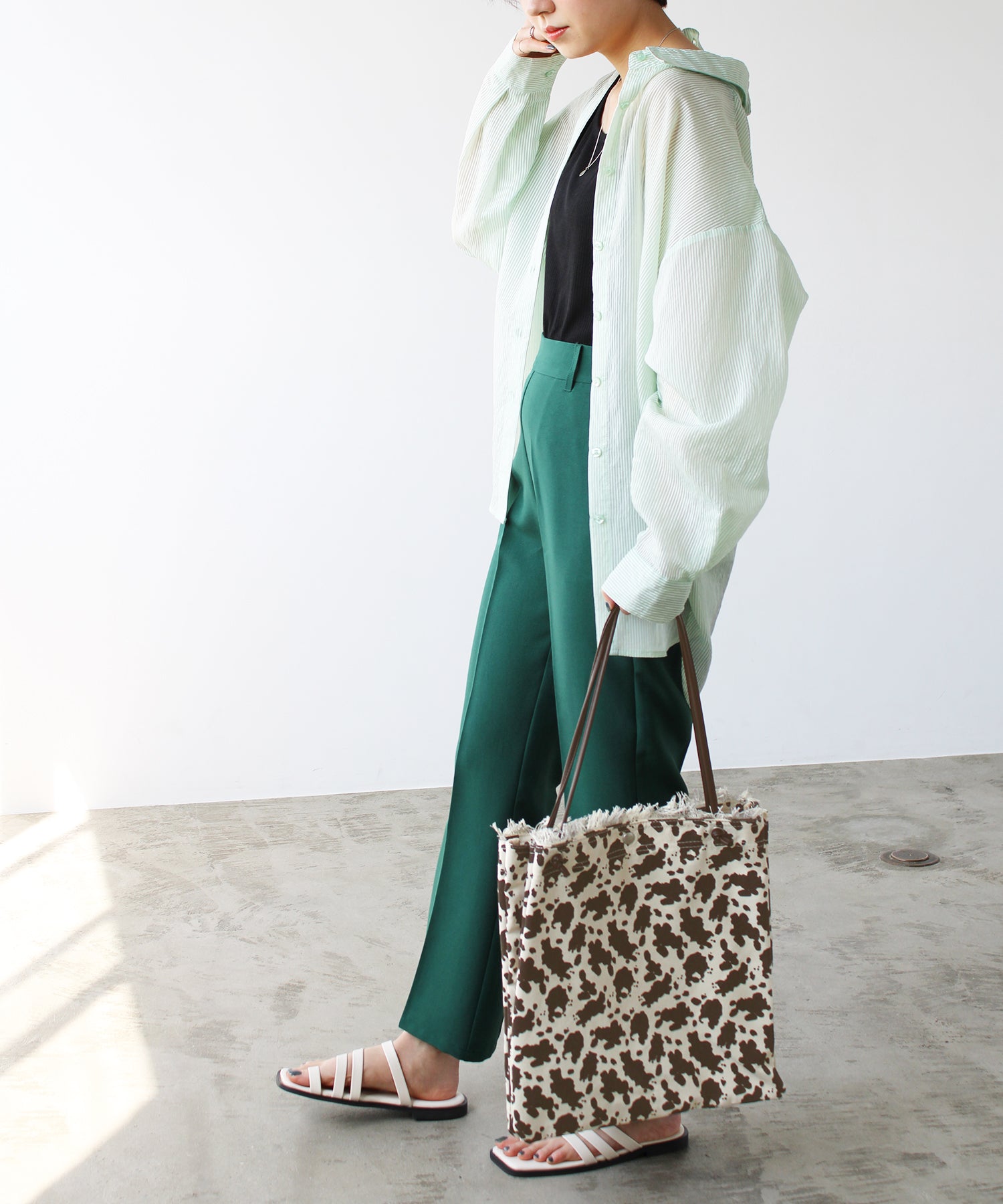 NF n.f. Three-layer A4 compatible fringe tote