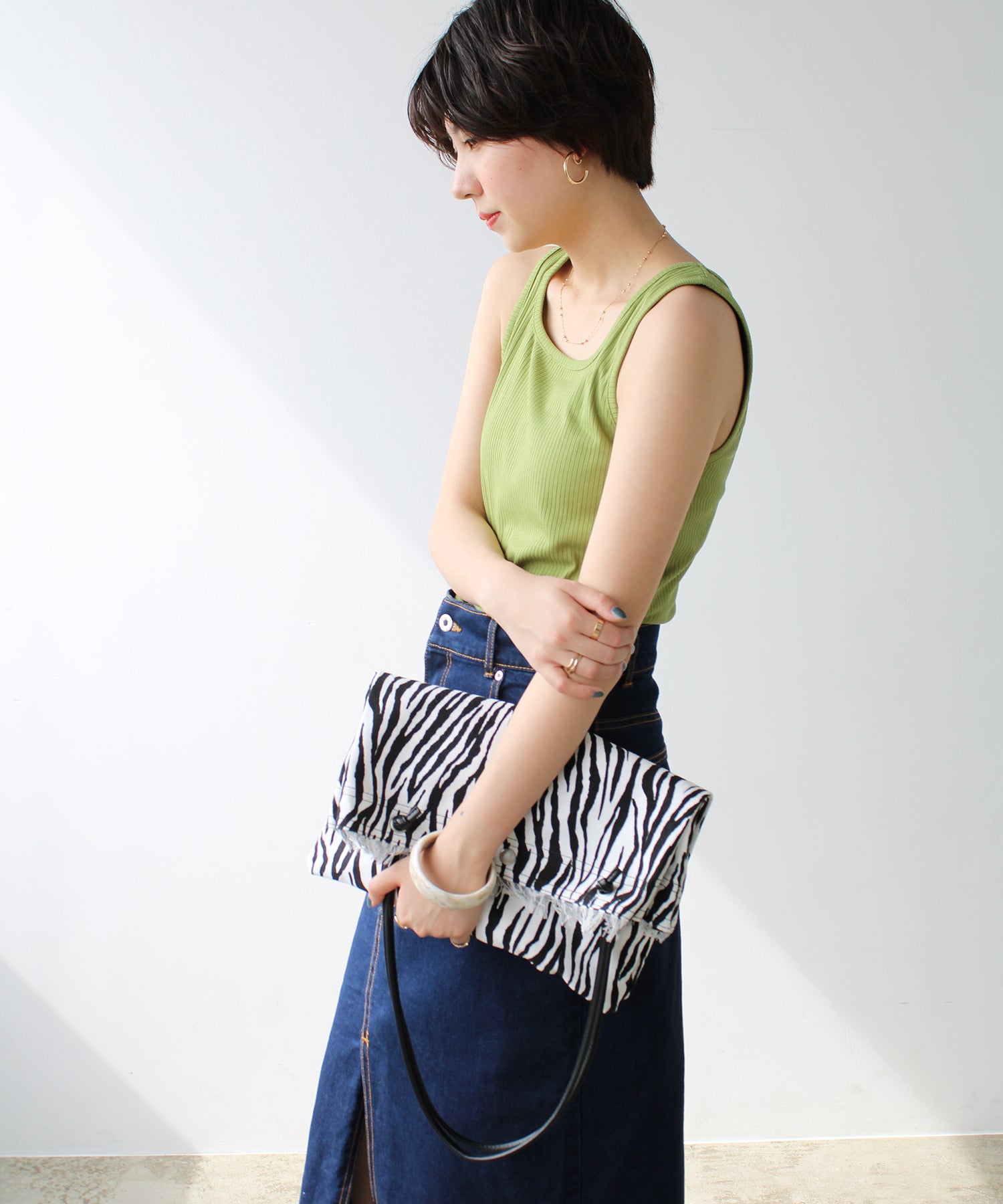 NF n.f. Three-layer A4 compatible fringe tote