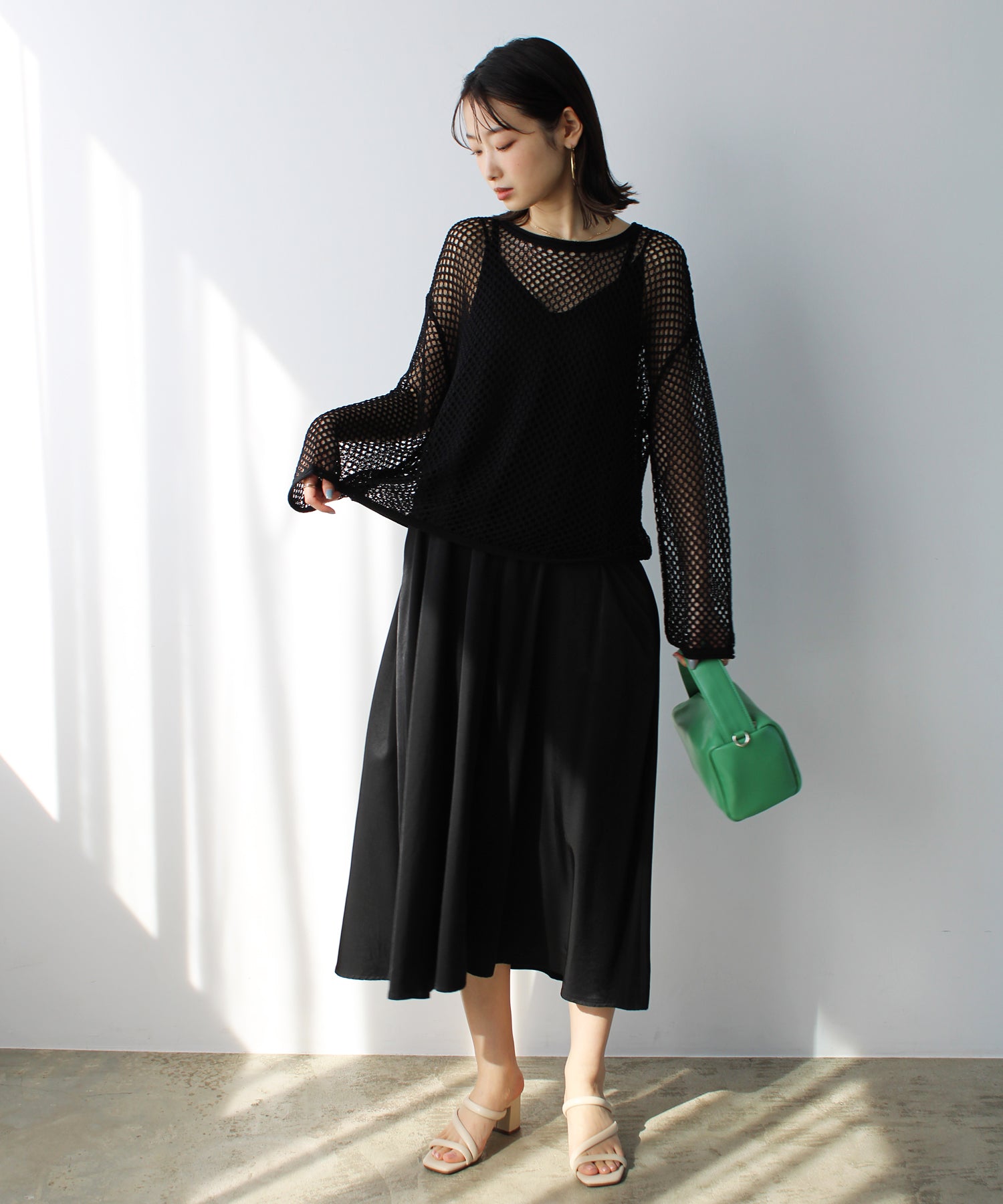 エヌエフ n.f. メッシュショートニット