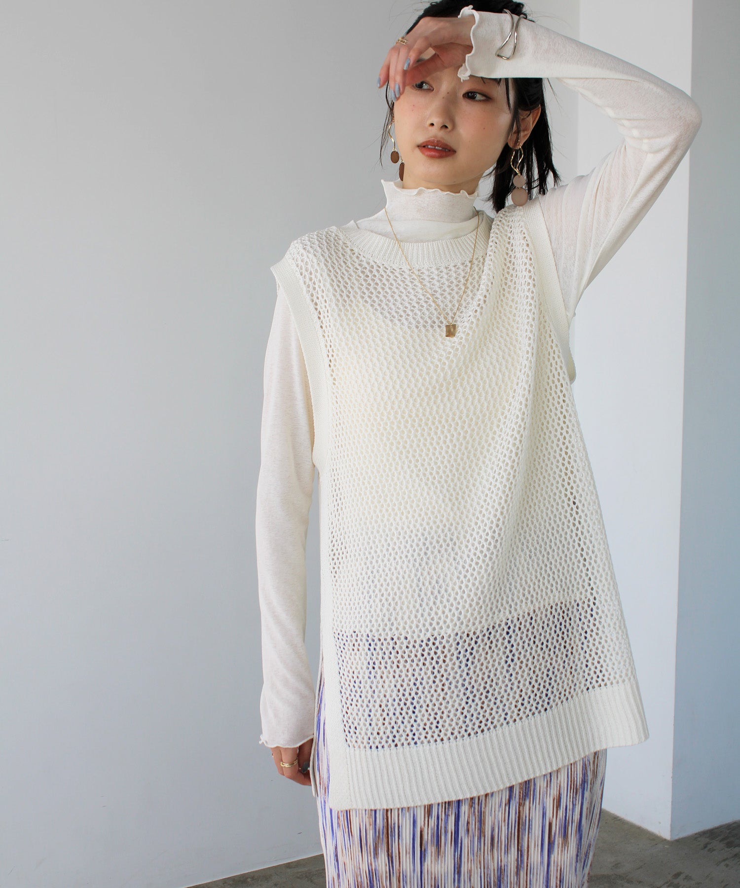 エヌエフ n.f. メッシュニットベスト