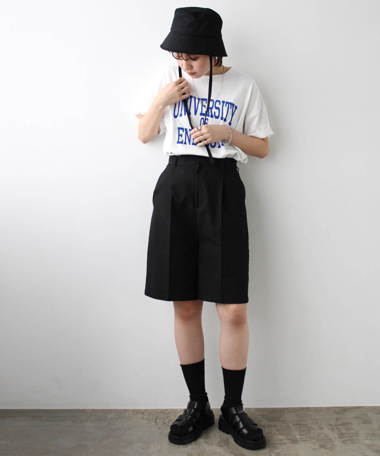エヌエフ n.f. リネンライクハーフパンツ