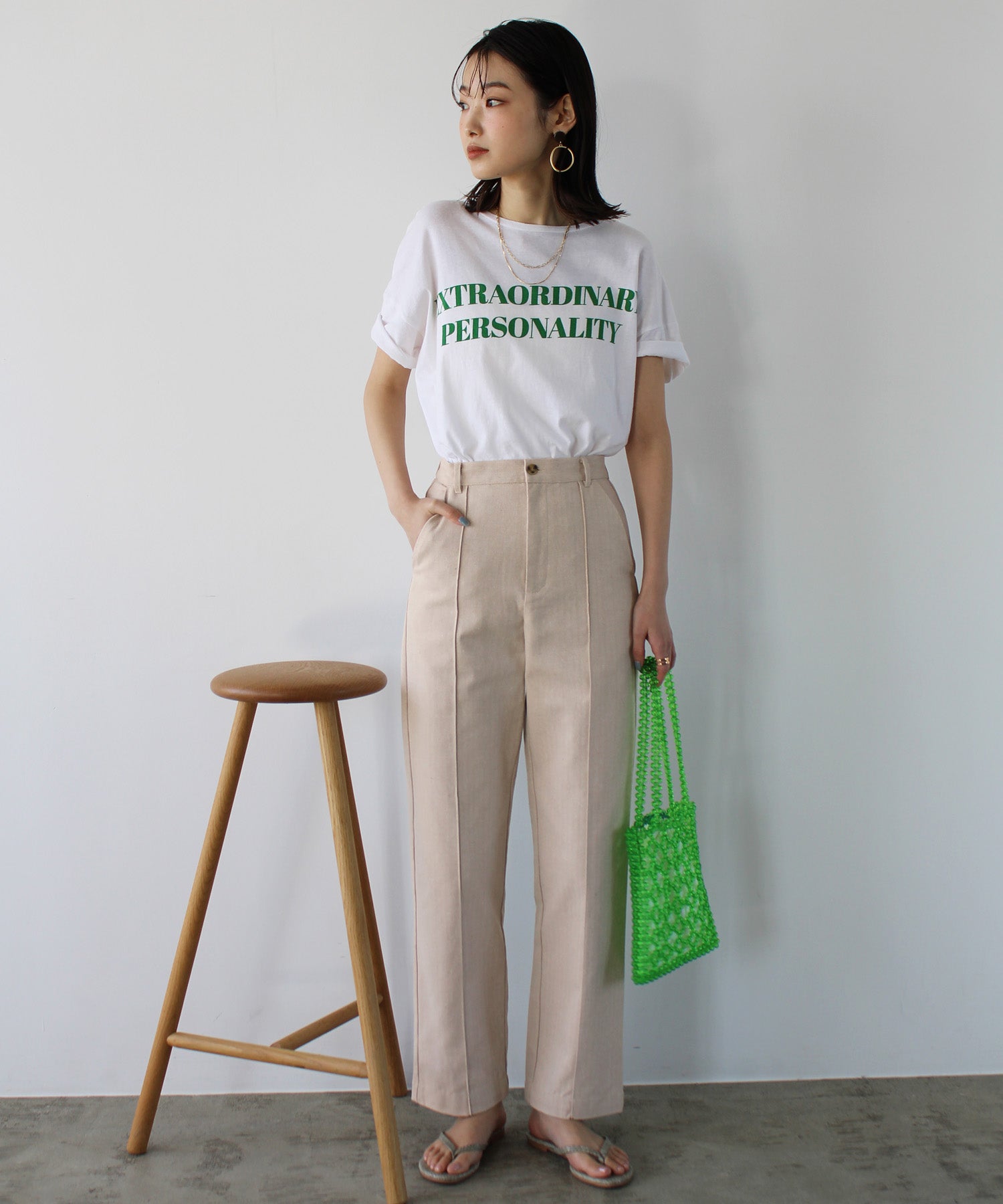 エヌエフ n.f. センタータックストレートパンツ