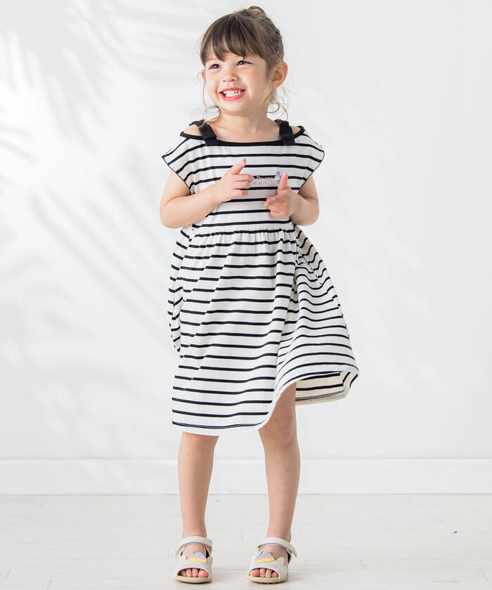 Slap Slip SLAP SLIP Sparkling Embroidered Shoulder-Open Ribbon Dress