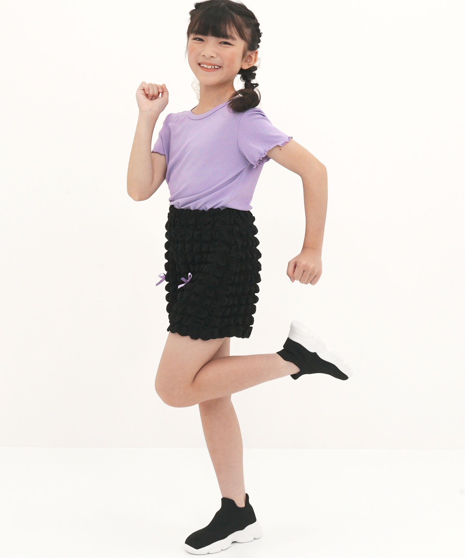 Kodomo Fuku Bee Children's Clothing Setup