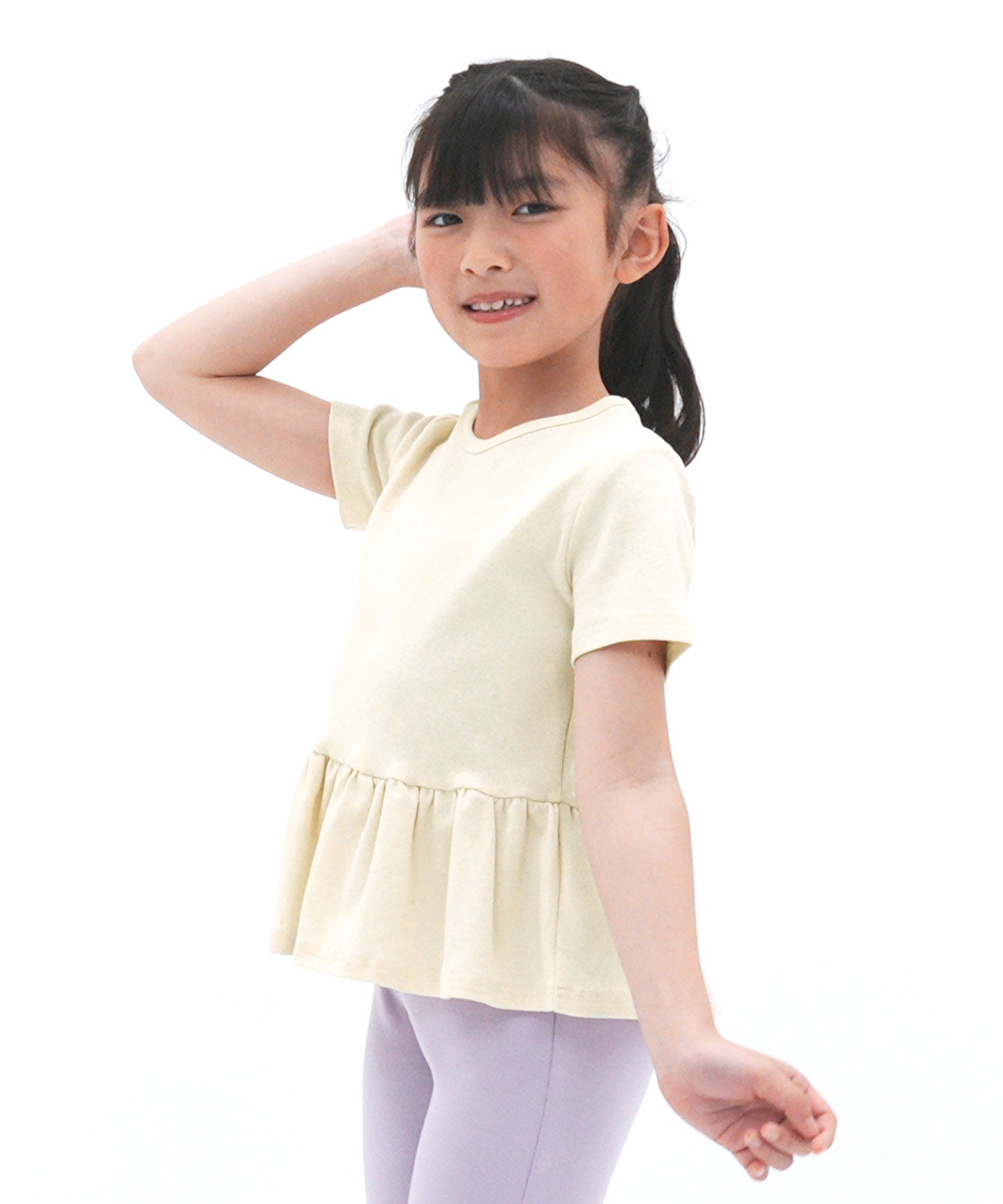 コドモフク ビー 子供服Bee ぺプラム型フリルトップス
