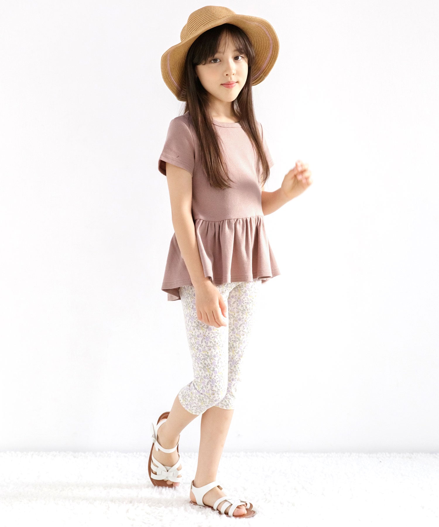 コドモフク ビー 子供服Bee ぺプラム型フリルトップス