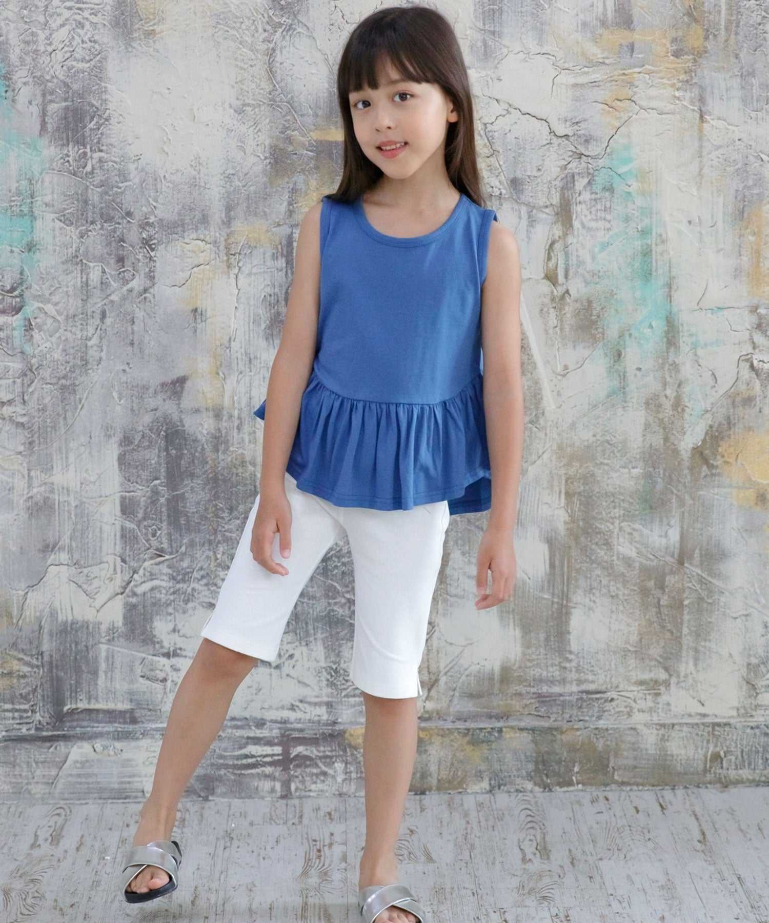 コドモフク ビー 子供服Bee 袖なしペプラムトップス