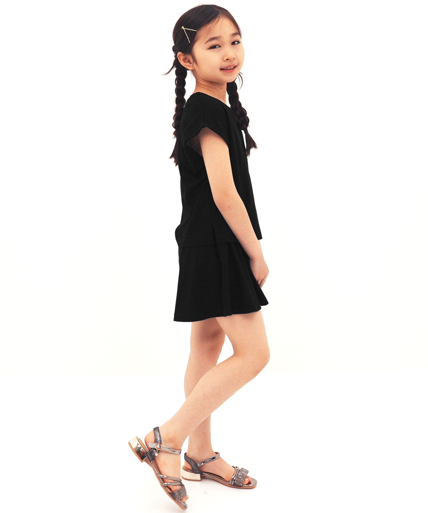 Kodomo Fuku Bee Children's Clothing Bee Set Up