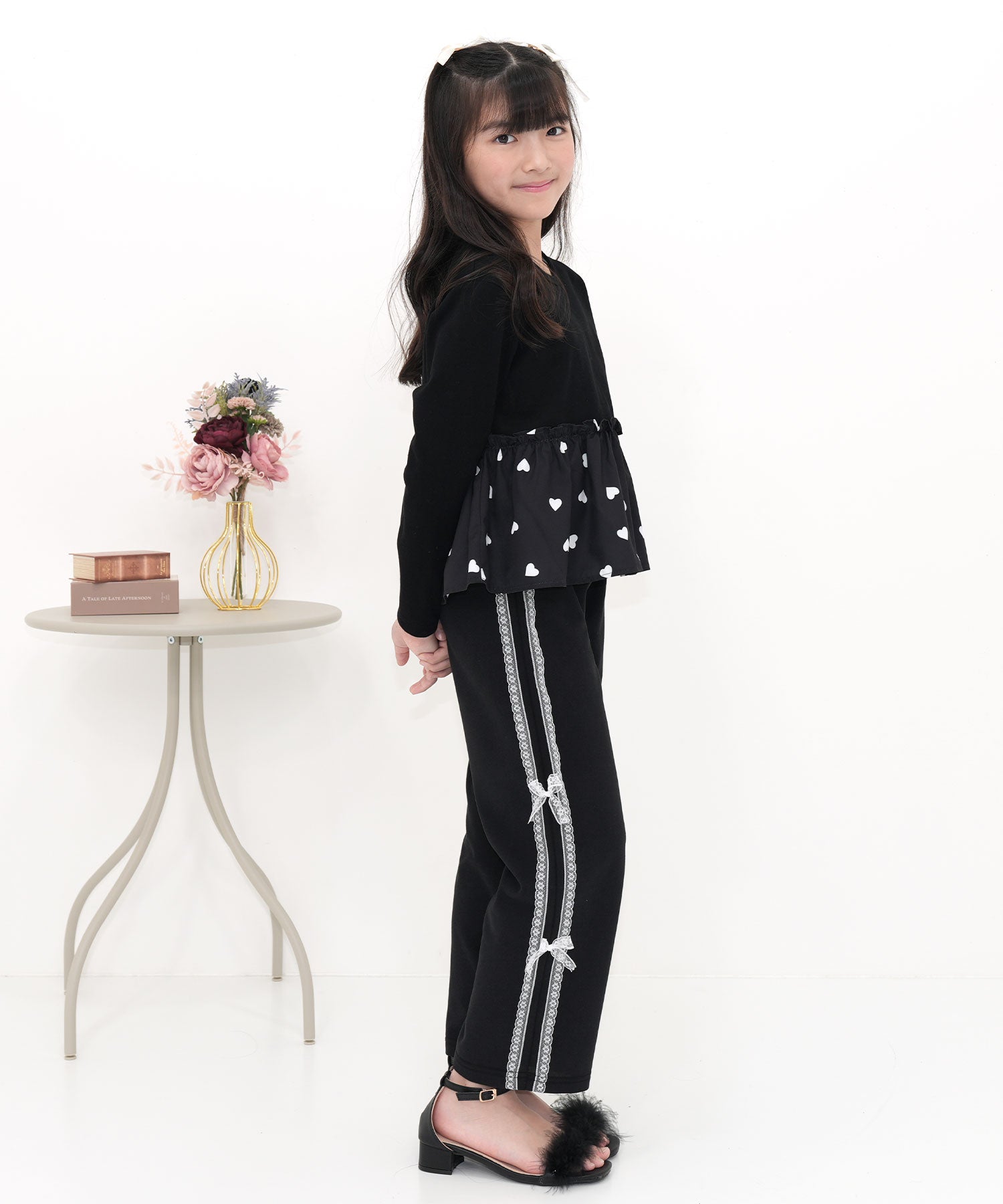 コドモフク ビー 子供服Bee レースラインリボンパンツ （ブラック×レースライン） ブラック×レースライン