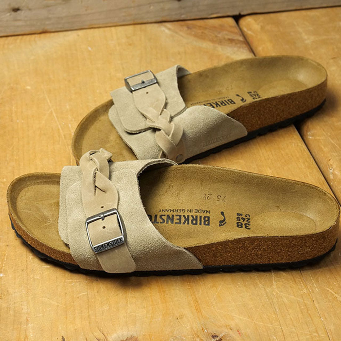 ビルケンシュトック BIRKENSTOCK OITA BRAIDED TAUPE | SUEDE-LEATHER [1026730] （TAUPE） TAUPE
