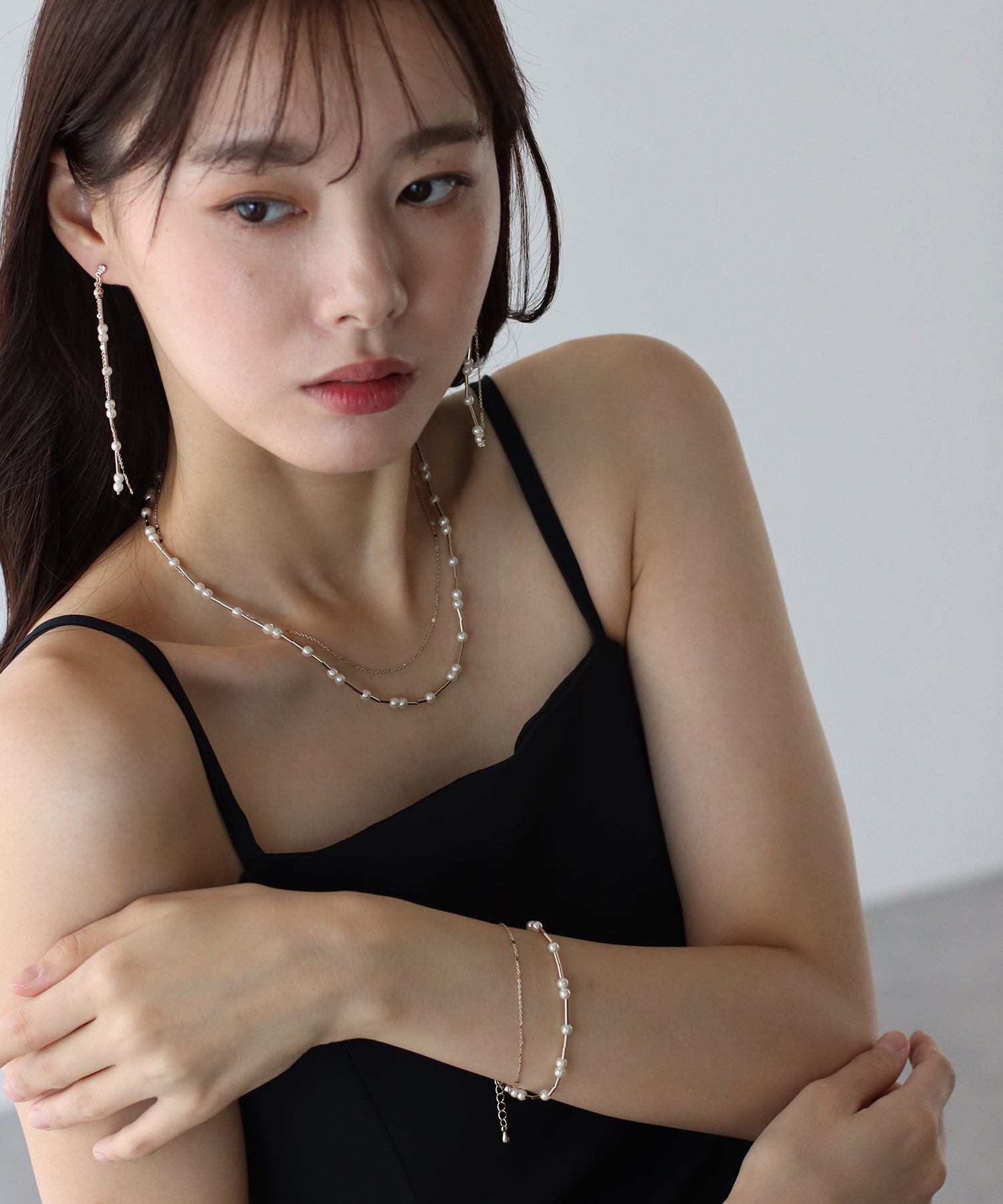 Blue East Pearl Long Chain Bracelet