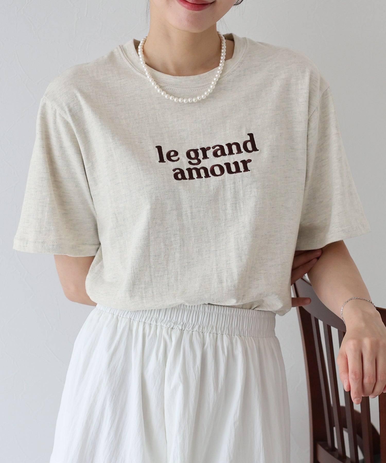 ブルーイースト BLUEEAST le grand amore刺繍Tシャツ