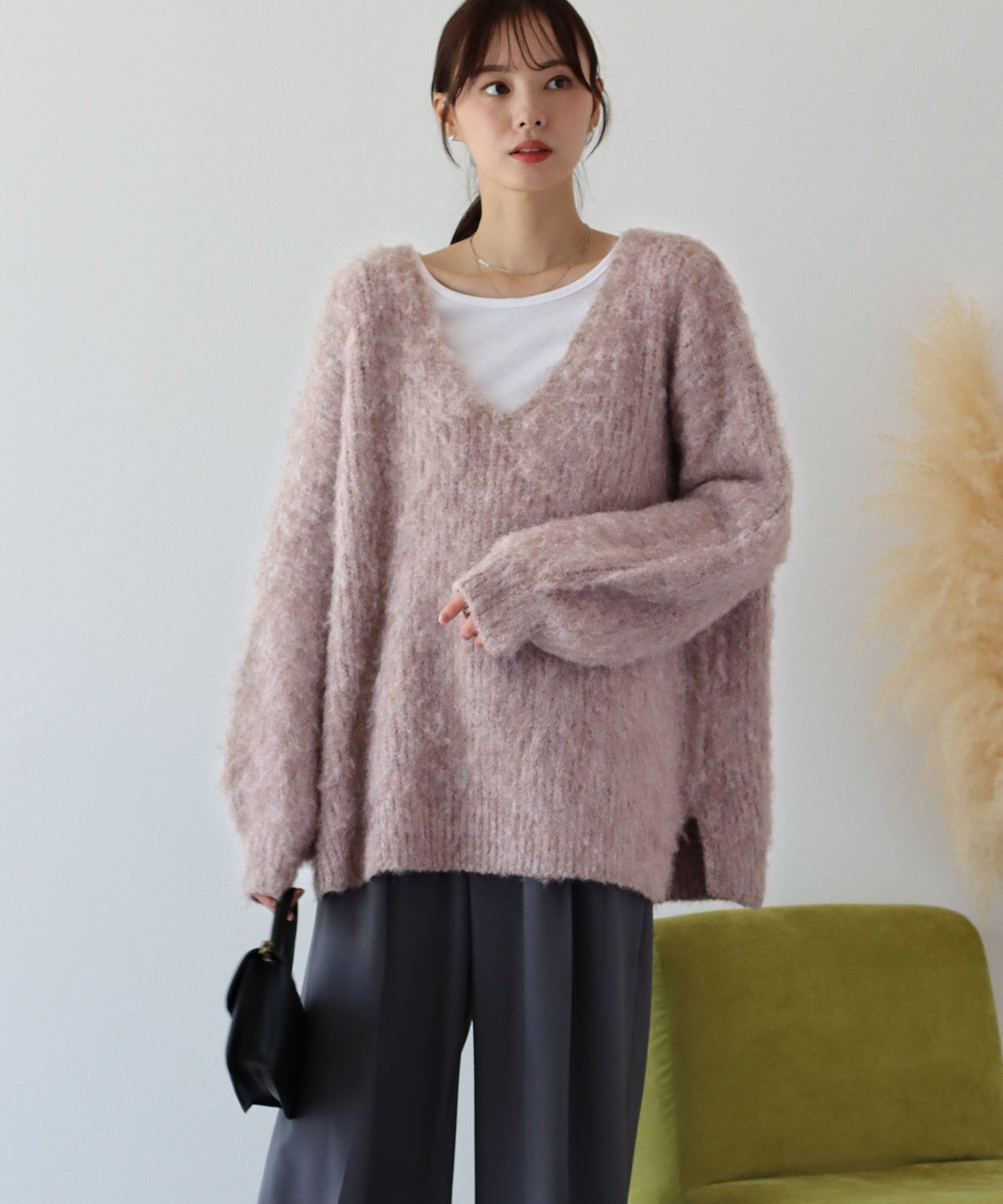 ブルーイースト BLUEEAST ウールシャギーVネックニット （オフホワイト(0a)） オフホワイト(0a)