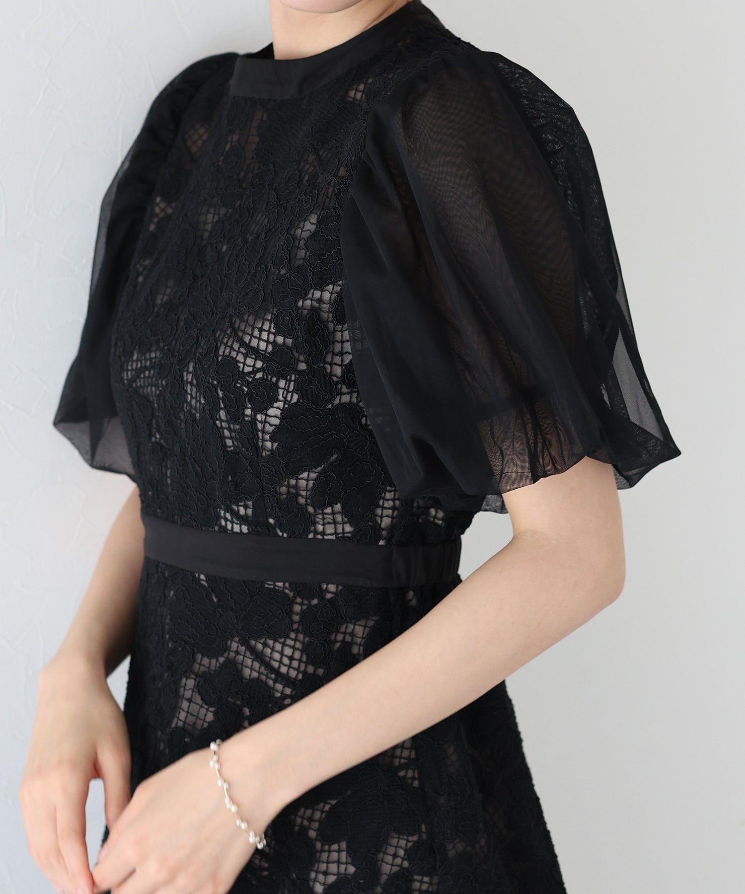 Blue East BLUEEAST Embroidered Lace Party Dress