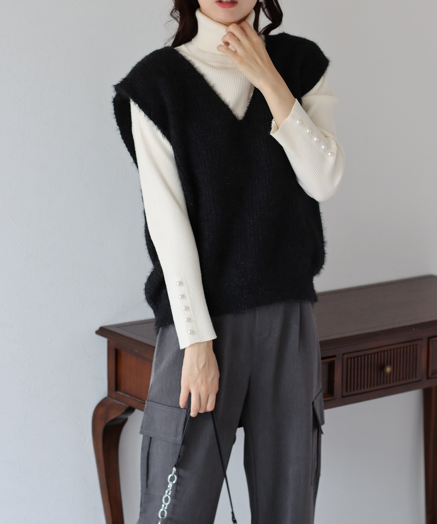 ブルーイースト BLUEEAST Vネックニットベスト