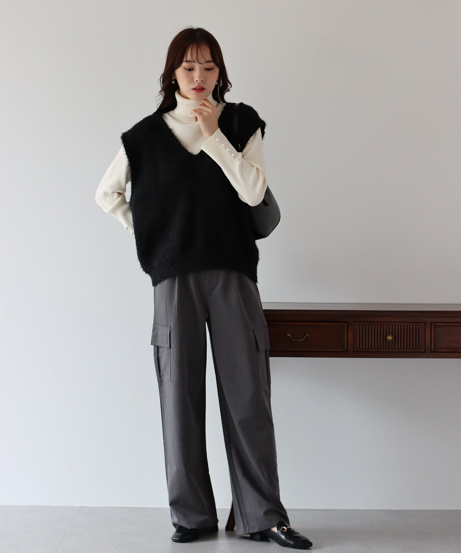 ブルーイースト BLUEEAST Vネックニットベスト