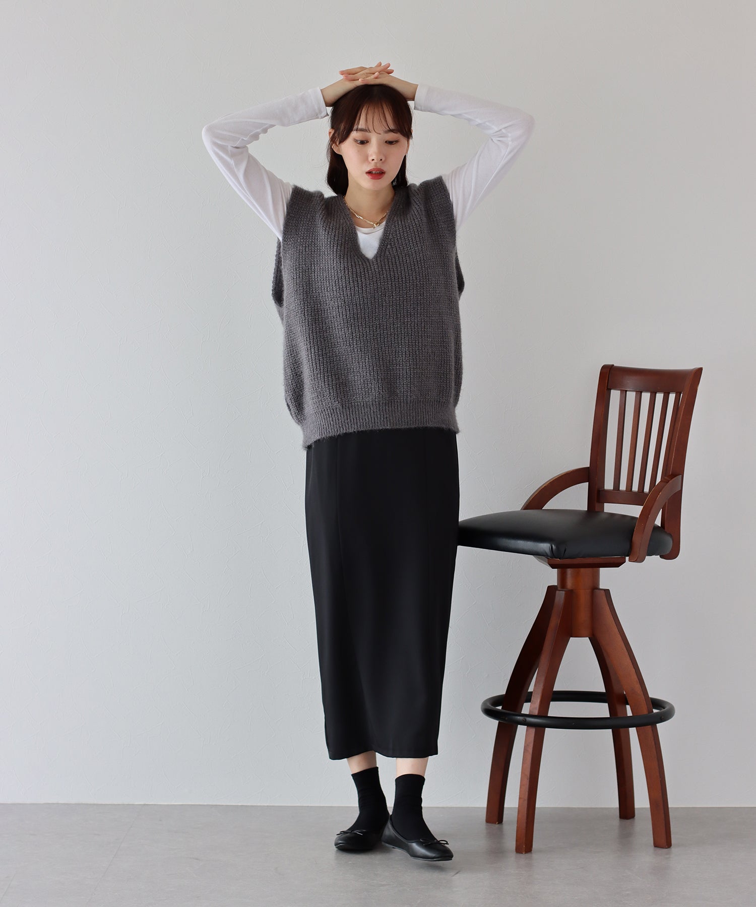 ブルーイースト BLUEEAST Vネックニットベスト