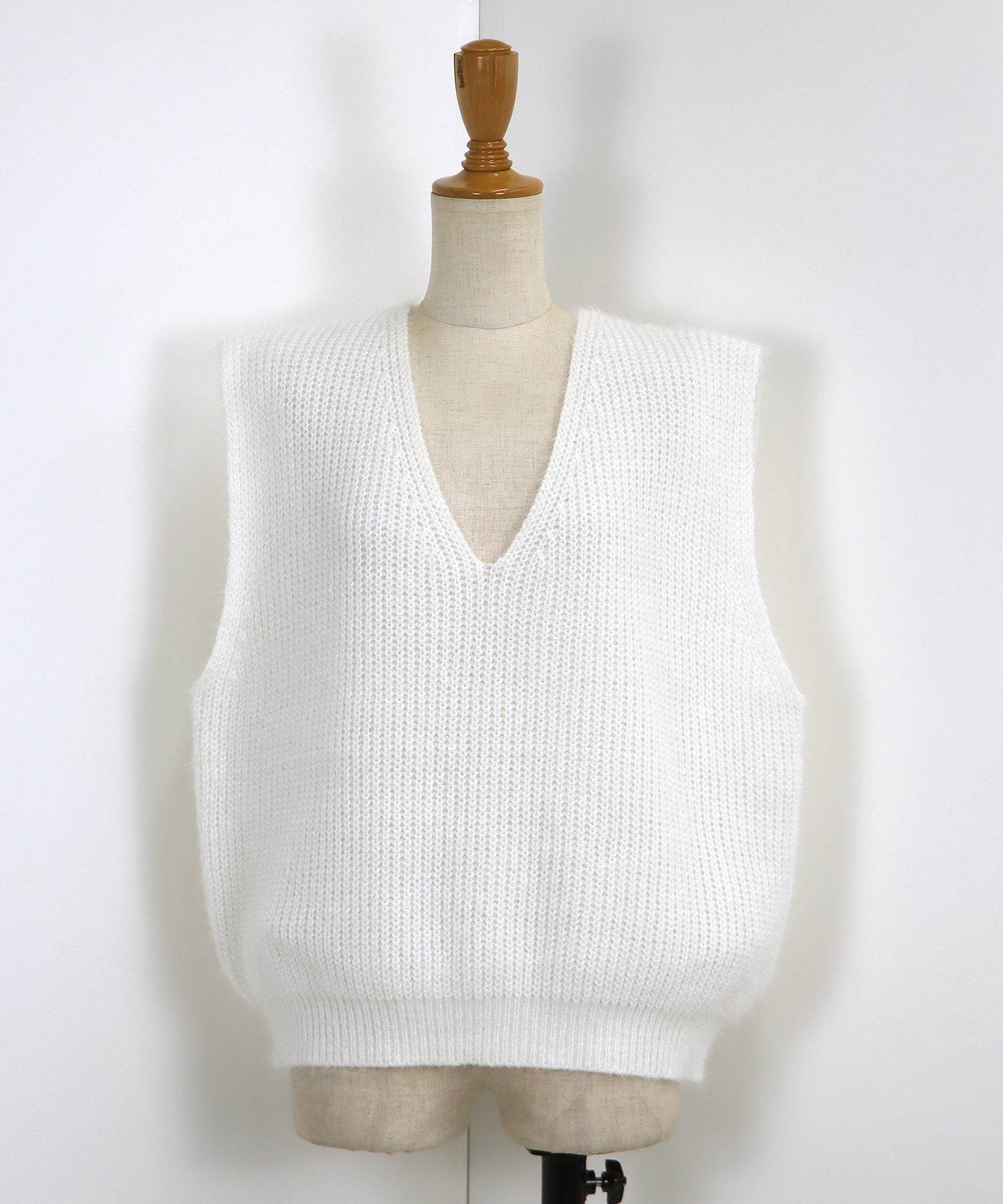 ブルーイースト BLUEEAST Vネックニットベスト