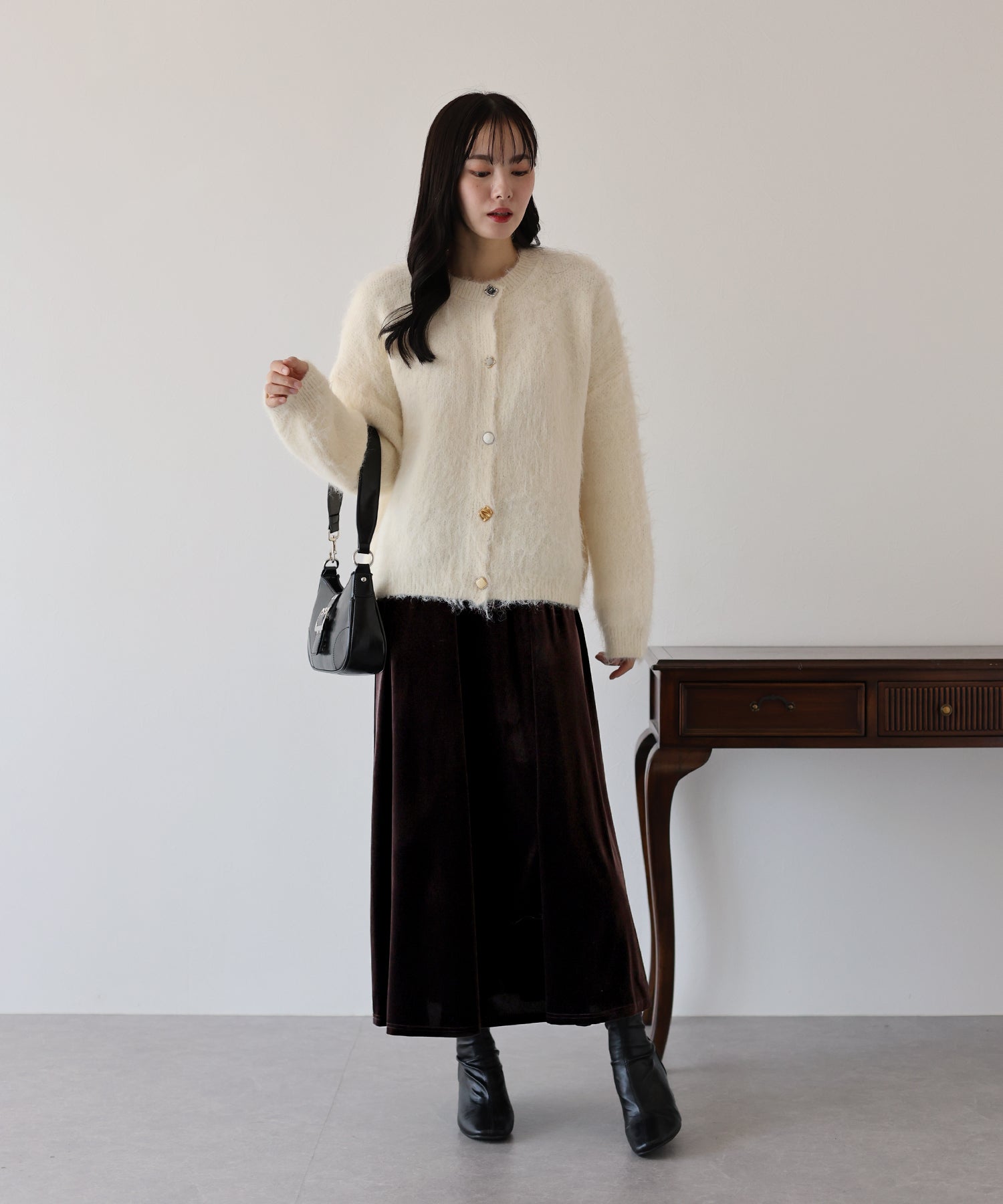 ブルーイースト BLUEEAST プリーツベロアマーメイドスカート （ブラウン） ブラウン