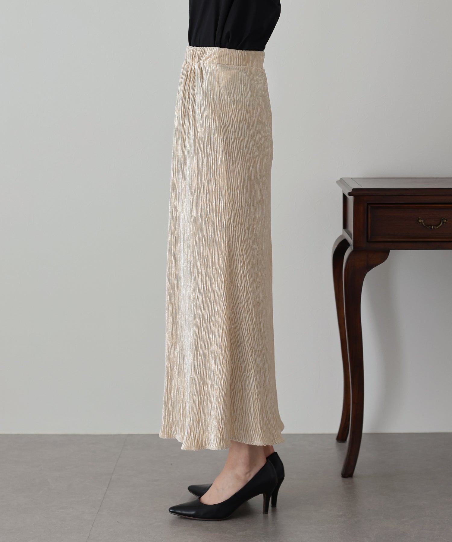 ブルーイースト BLUEEAST プリーツベロアマーメイドスカート （ブラウン） ブラウン