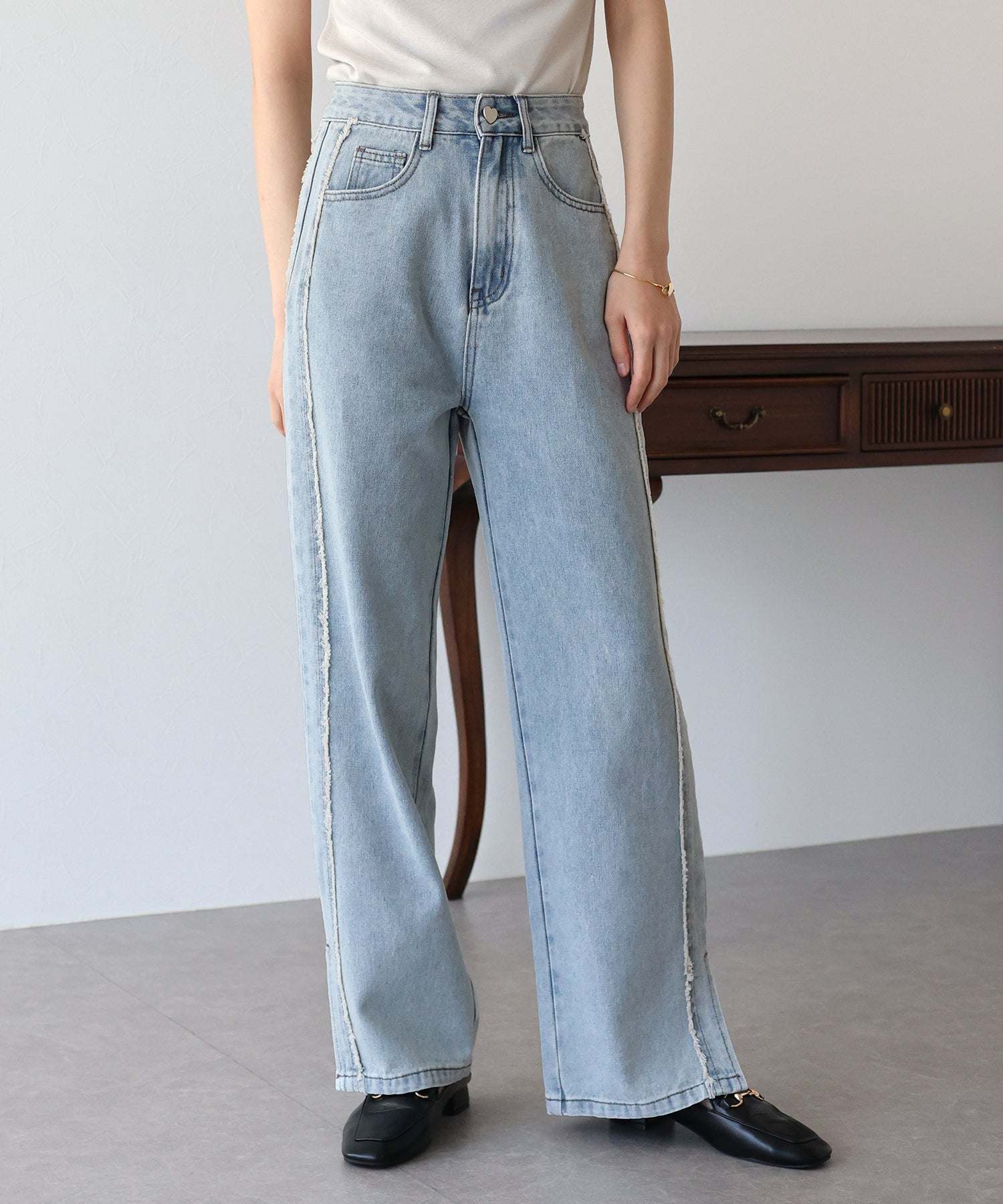 ブルーイースト BLUEEAST サイドフリンジデニム