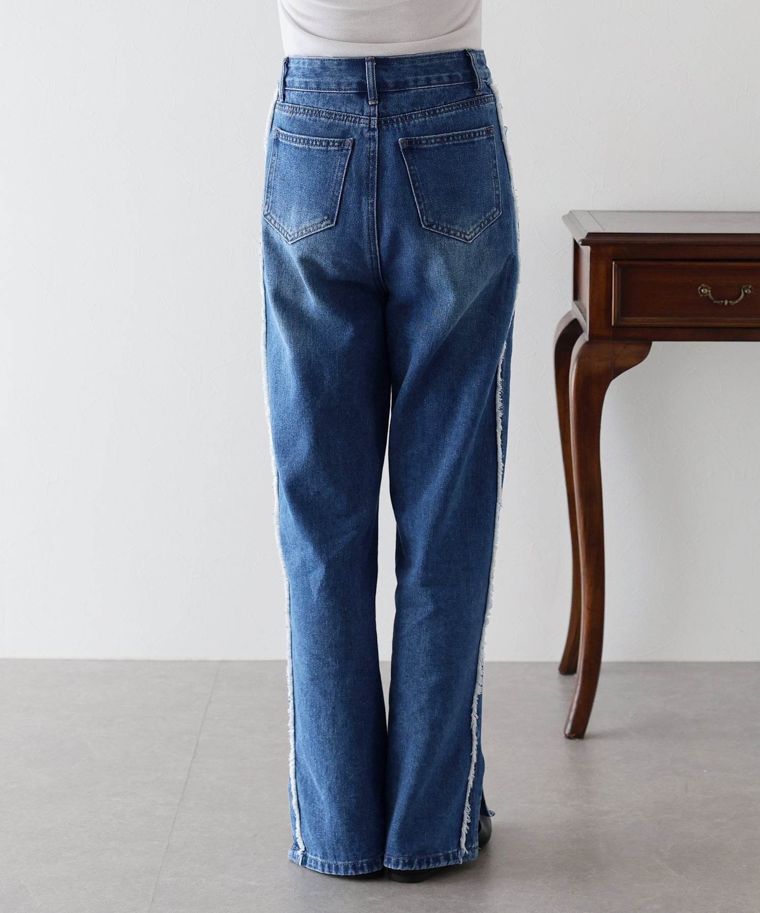 ブルーイースト BLUEEAST サイドフリンジデニム