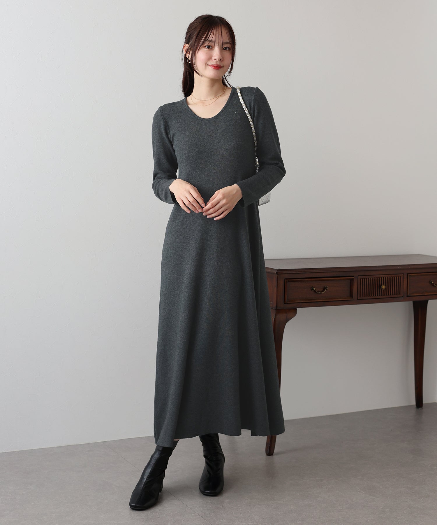ブルーイースト BLUEEAST ロングニットワンピース