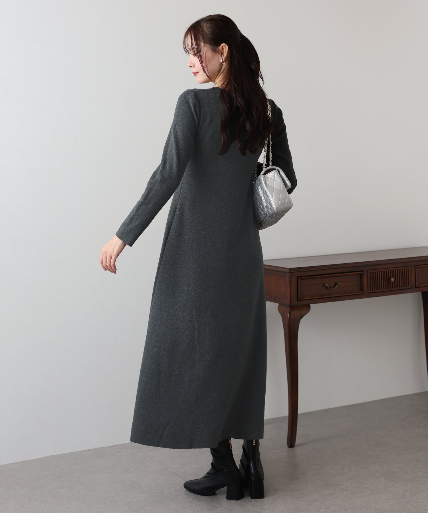 ブルーイースト BLUEEAST ロングニットワンピース