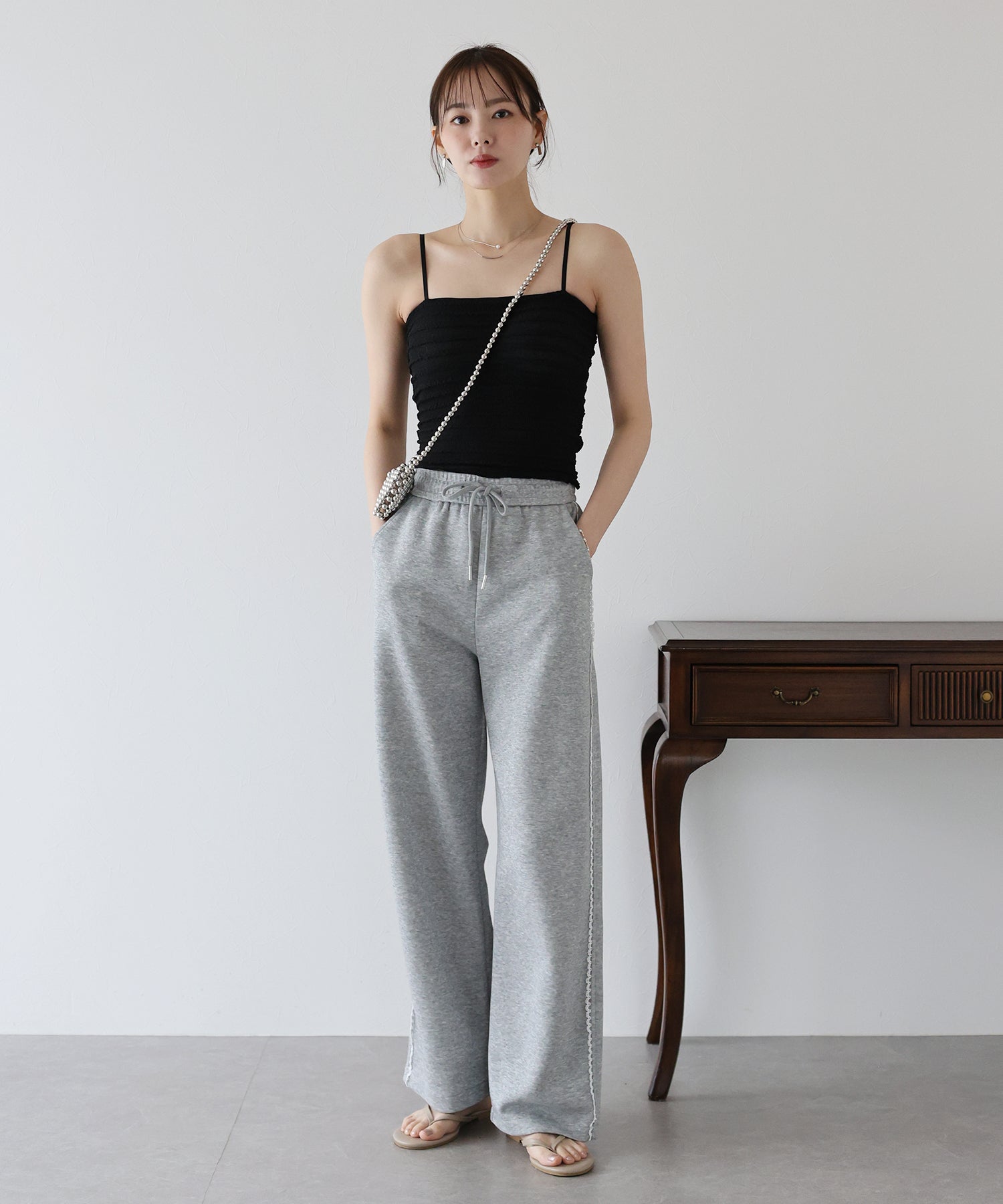 ブルーイースト BLUEEAST カップ付きシャーリングキャミソール （ブルー） ブルー