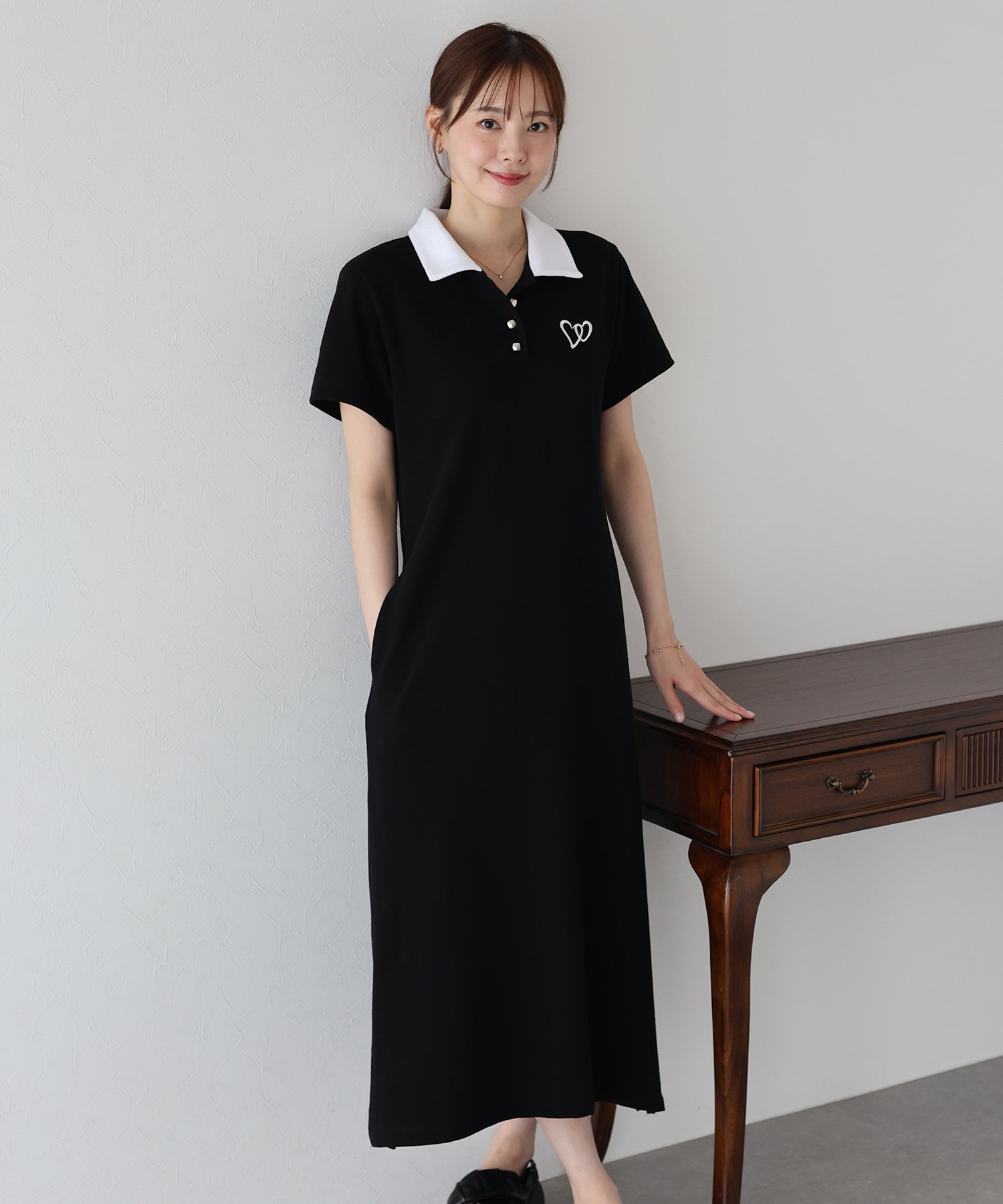 ブルーイースト BLUEEAST ハート刺繍ポロワンピース （ネイビー） ネイビー