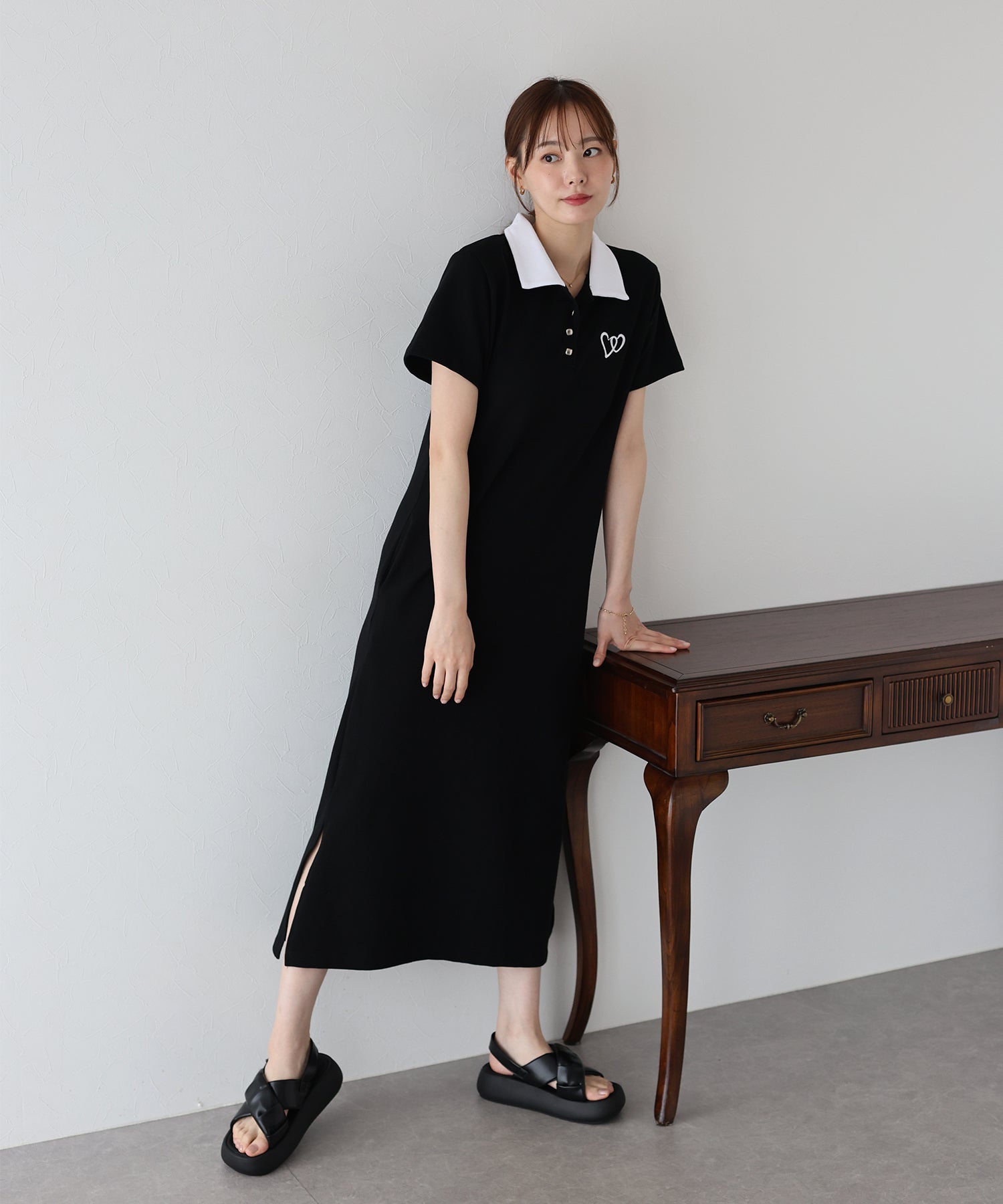 ブルーイースト BLUEEAST ハート刺繍ポロワンピース （ネイビー） ネイビー