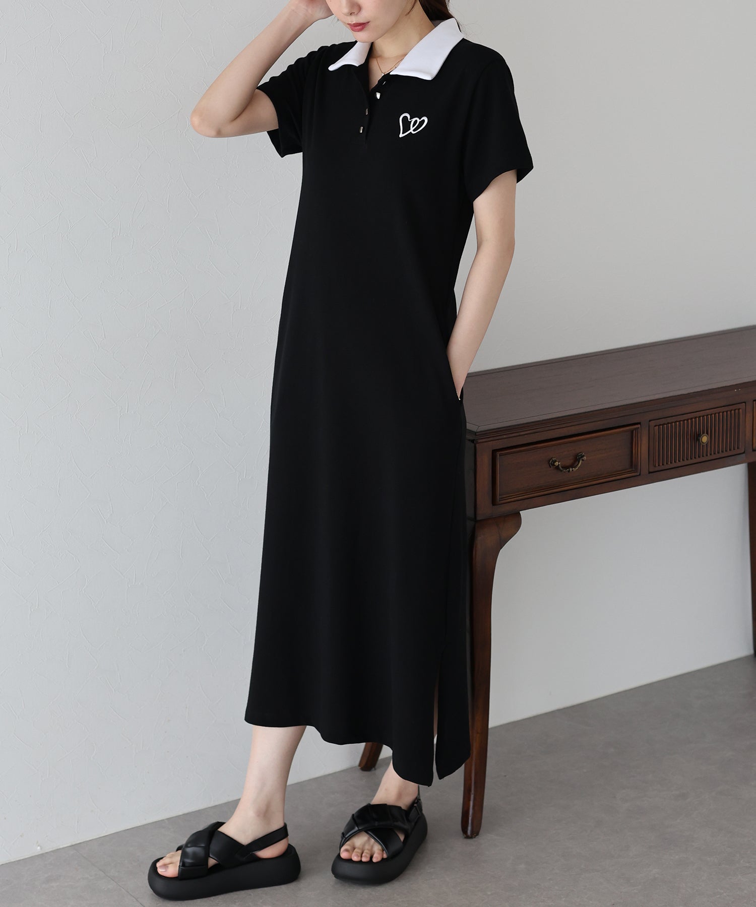 ブルーイースト BLUEEAST ハート刺繍ポロワンピース （ネイビー） ネイビー