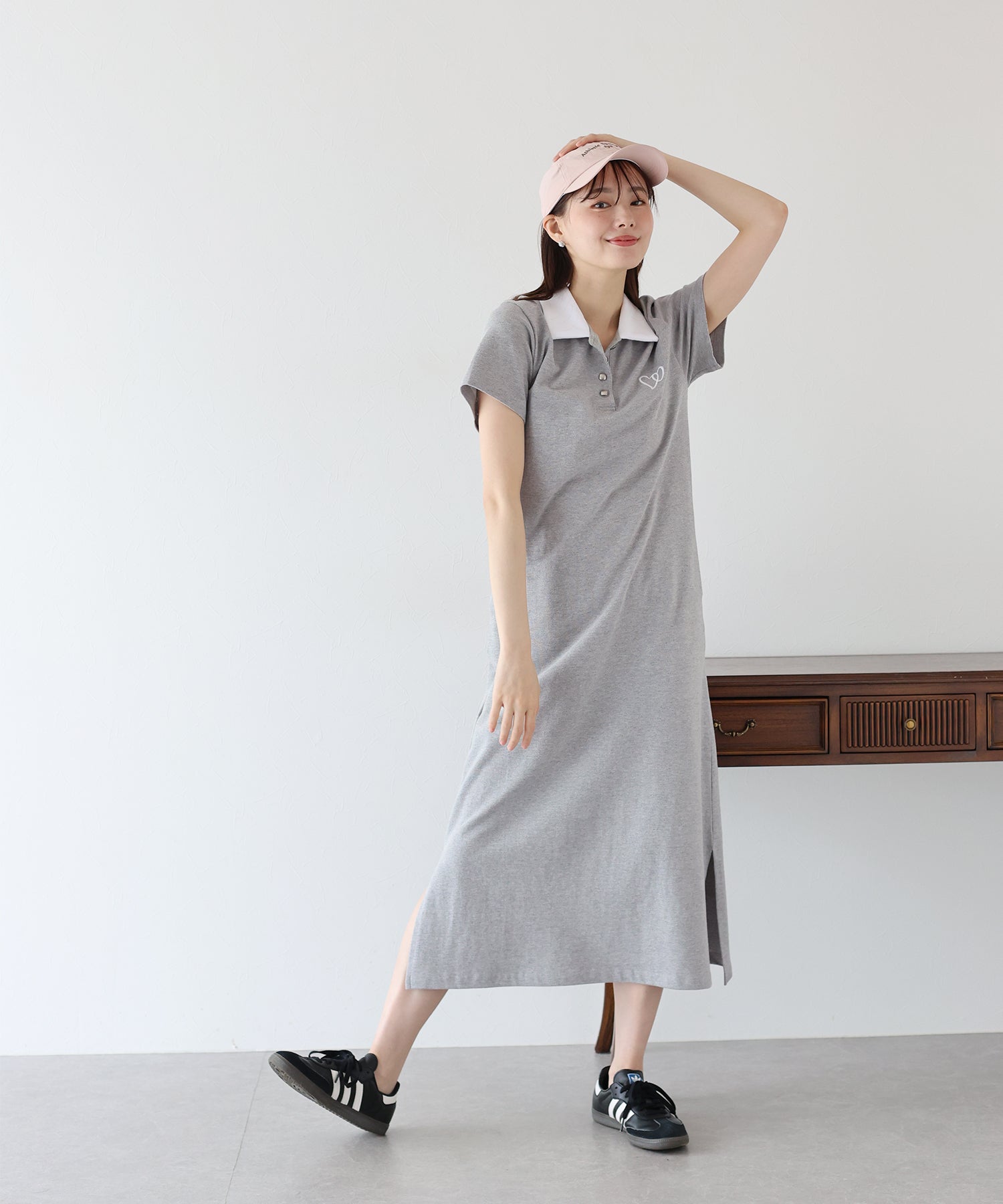 ブルーイースト BLUEEAST ハート刺繍ポロワンピース （ネイビー） ネイビー