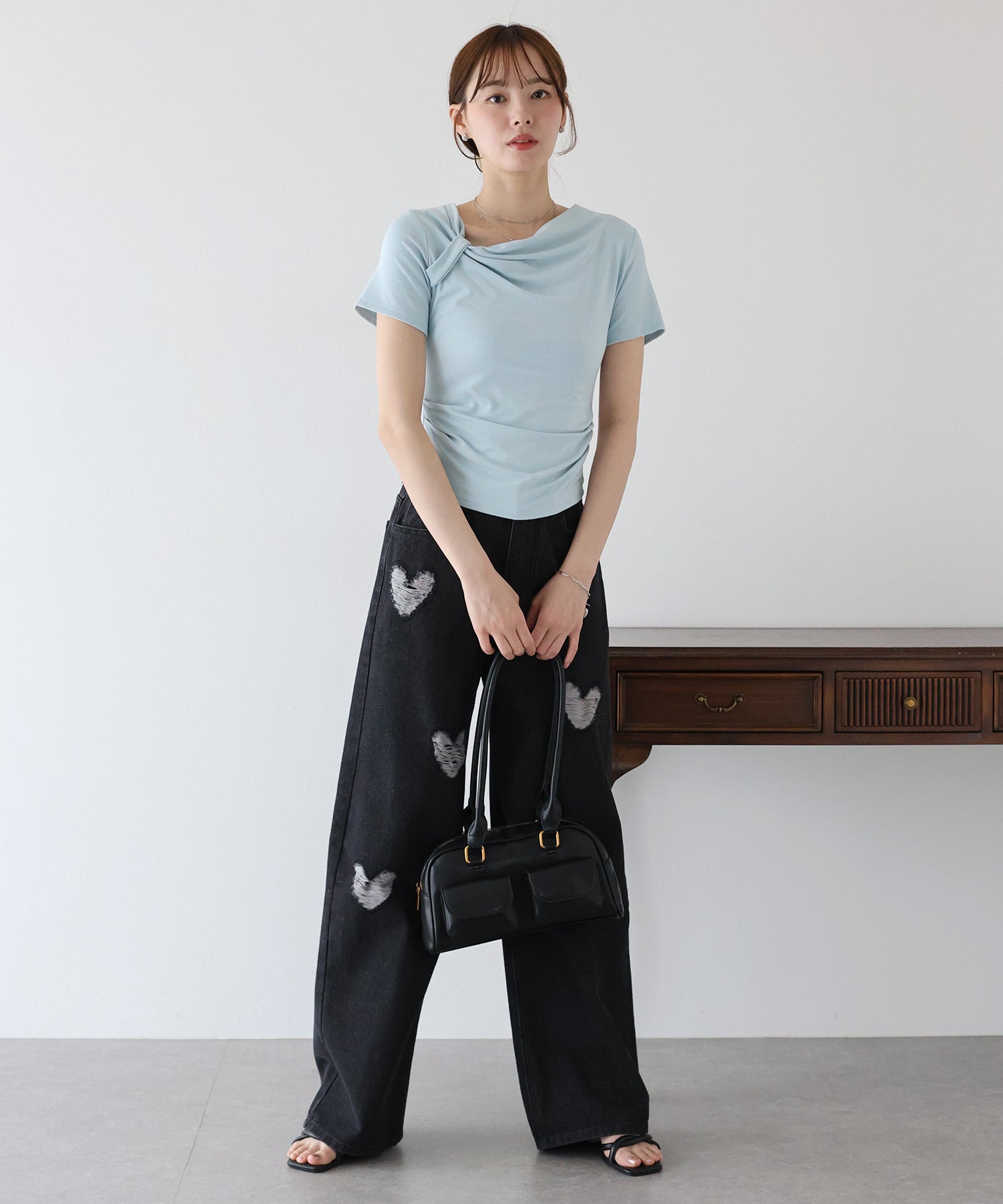 ブルーイースト BLUEEAST 半袖アシメドレープTシャツ （ブルー） ブルー