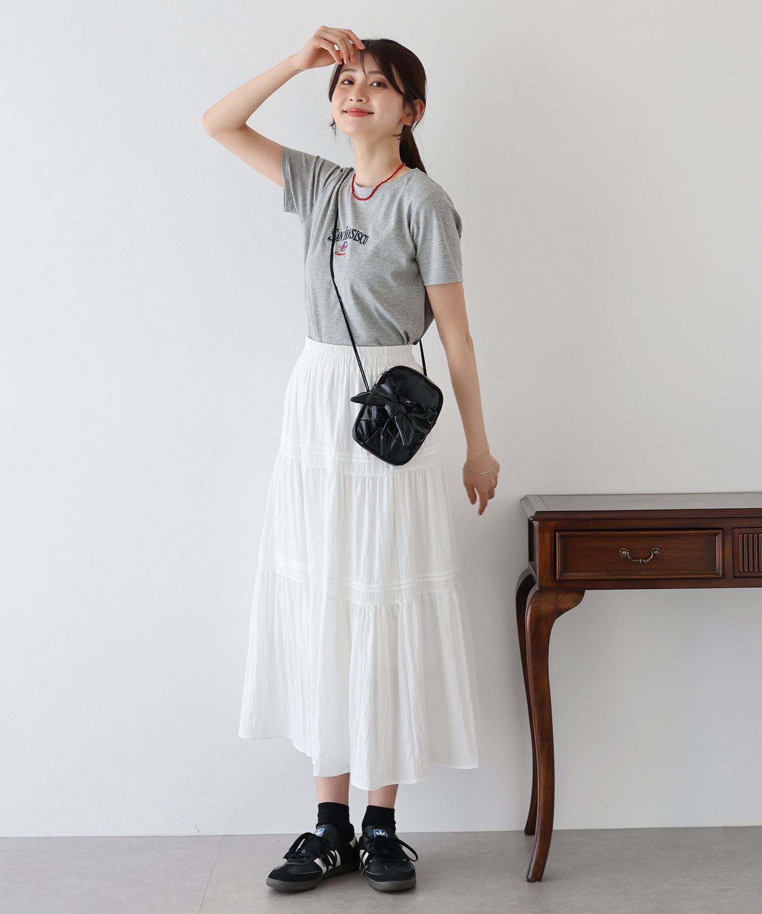 ブルーイースト BLUEEAST San Fransisco刺繍Tシャツ （グレー） グレー